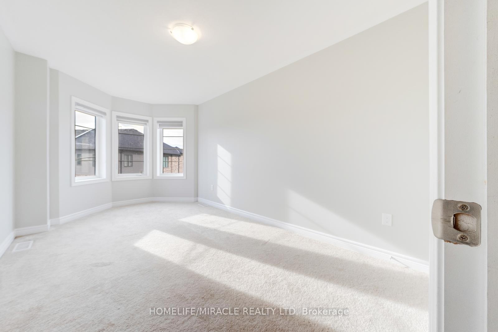 Photo 27 of Unit 54, 166 Deerpath Drive, Guelph, Willow West/Sugarbush/West Acres — HOMEH