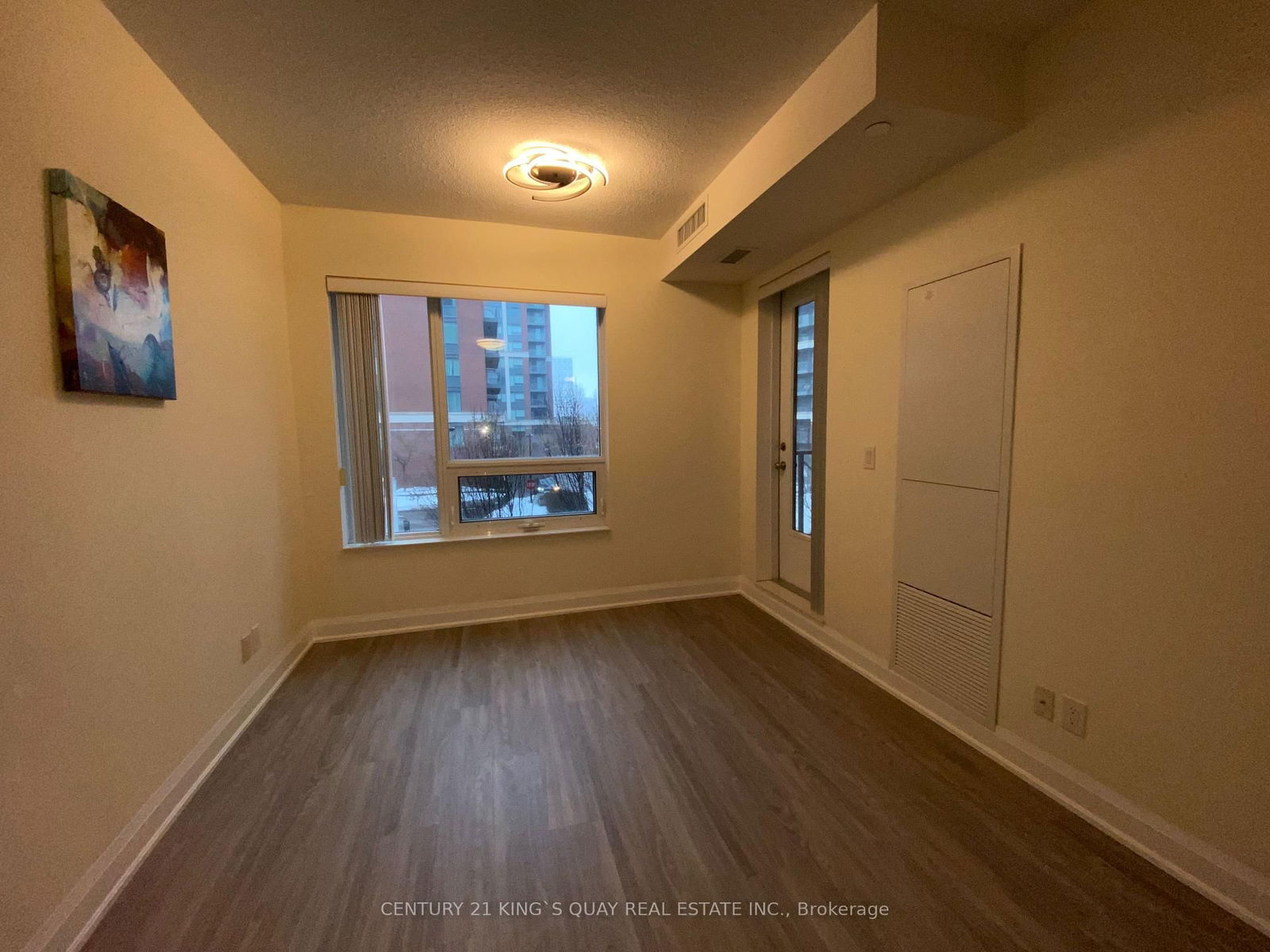 Photo 6 of Unit 236, 8228 Birchmount Rd, Markham, Unionville — HOMEH