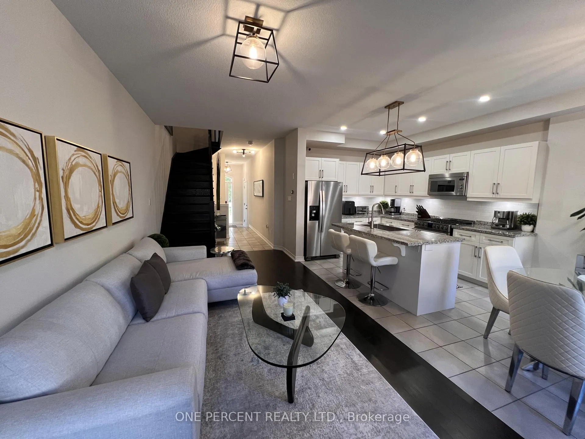 Photo 9 of 1165 West 5th Street, Hamilton, Mewburn — HOMEH