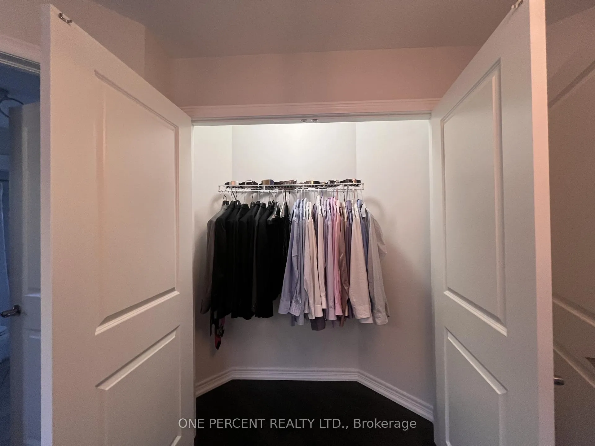 Photo 31 of 1165 West 5th Street, Hamilton, Mewburn — HOMEH