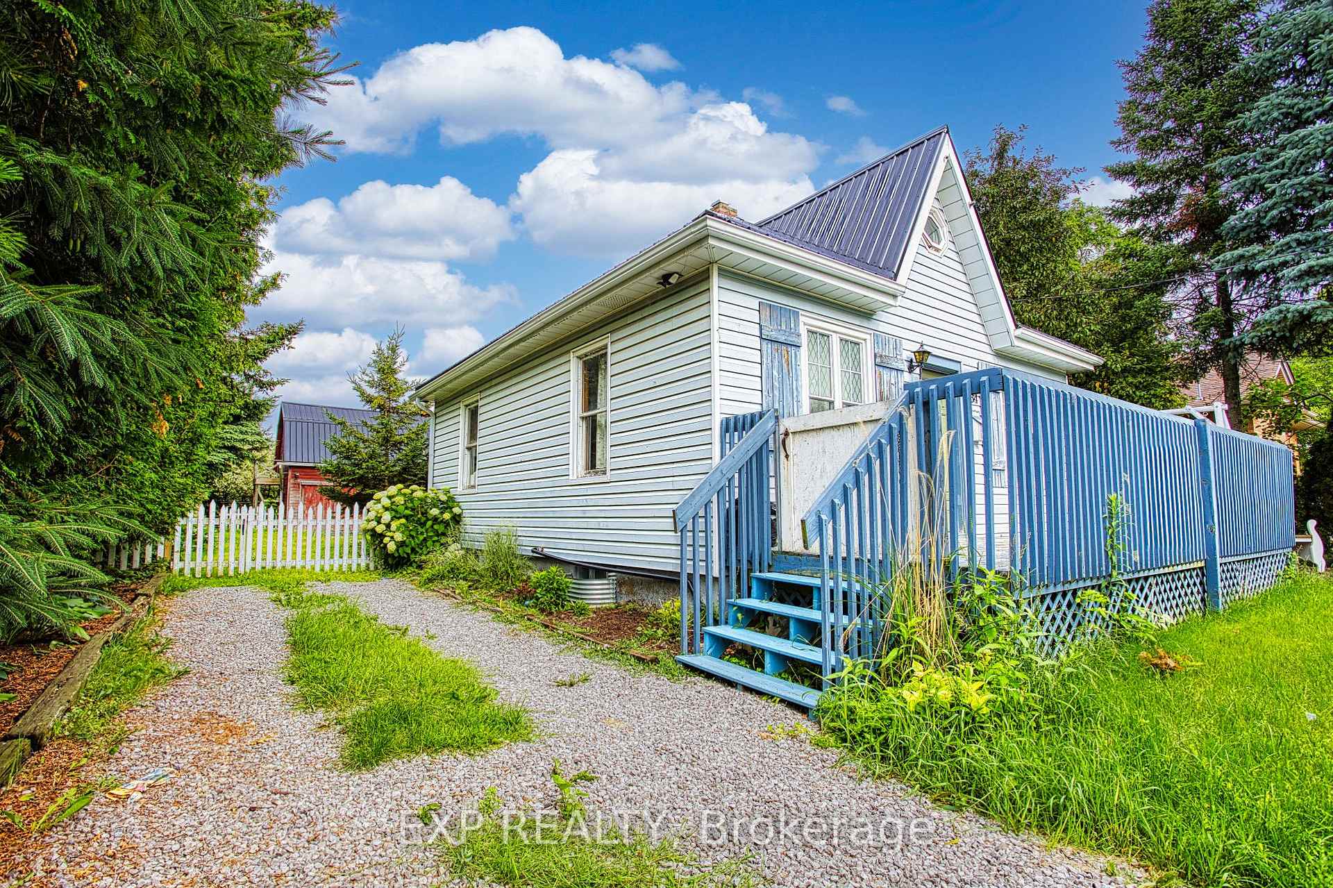 Photo 11 of 84 Garden Avenue, Brant, Brantford Twp — HOMEH