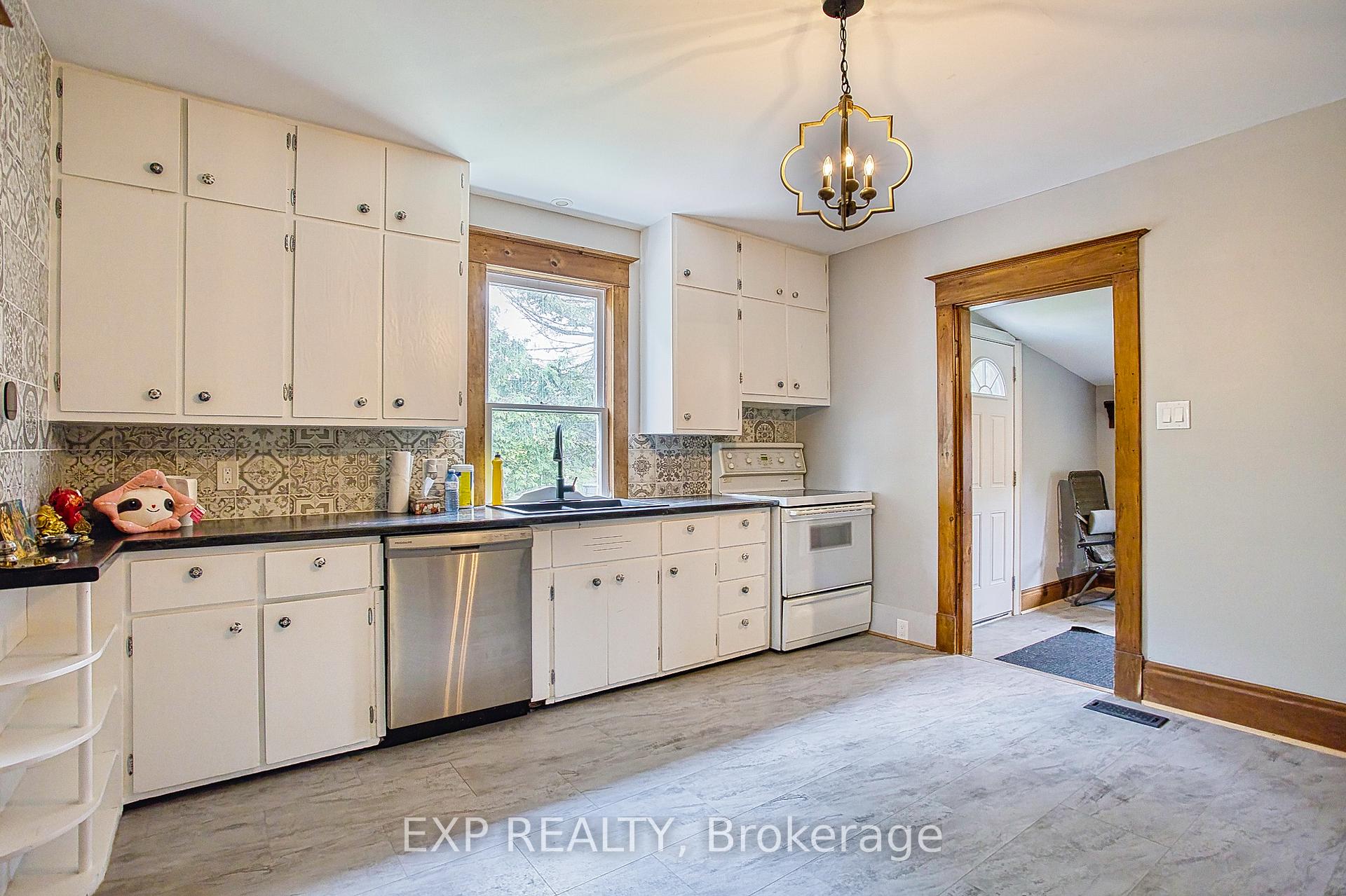 Photo 7 of 84 Garden Avenue, Brant, Brantford Twp — HOMEH
