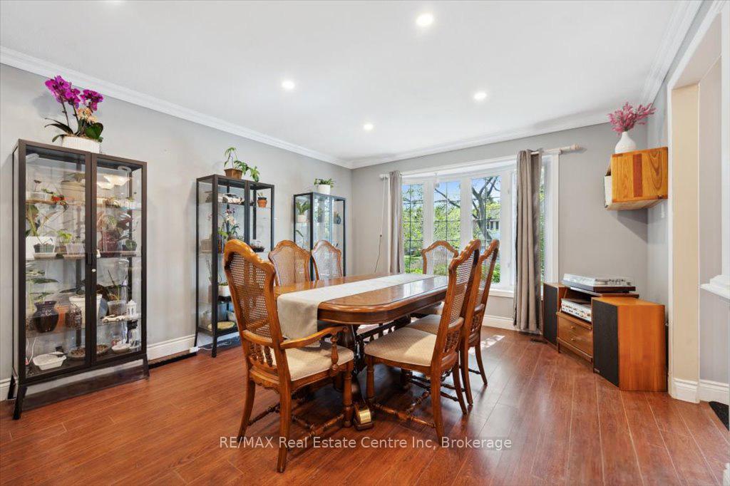 Photo 2 of 9 Pauline Place, Guelph, Willow West/Sugarbush/West Acres — HOMEH