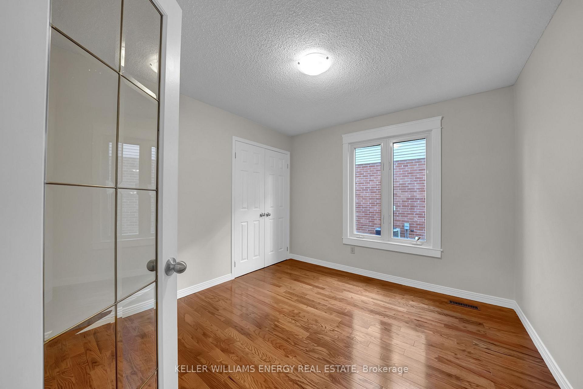 Photo 10 of 66 Rotherglen Road S, Ajax, Central West — HOMEH
