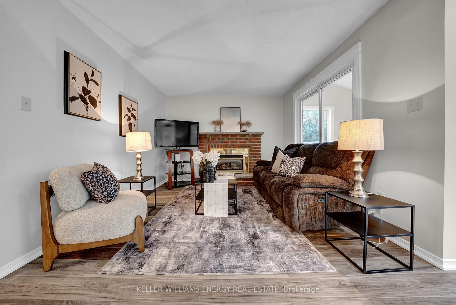 Photo 7 of 66 Rotherglen Road S, Ajax, Central West — HOMEH
