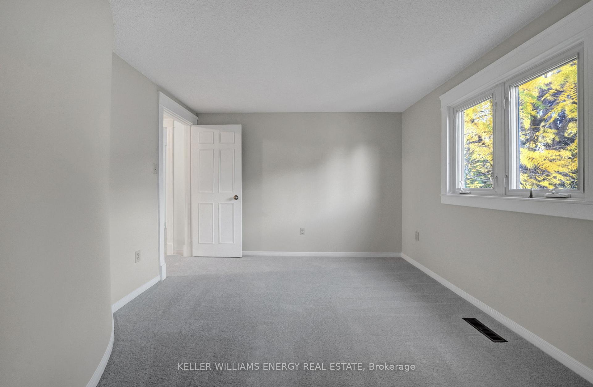 Photo 26 of 66 Rotherglen Road S, Ajax, Central West — HOMEH