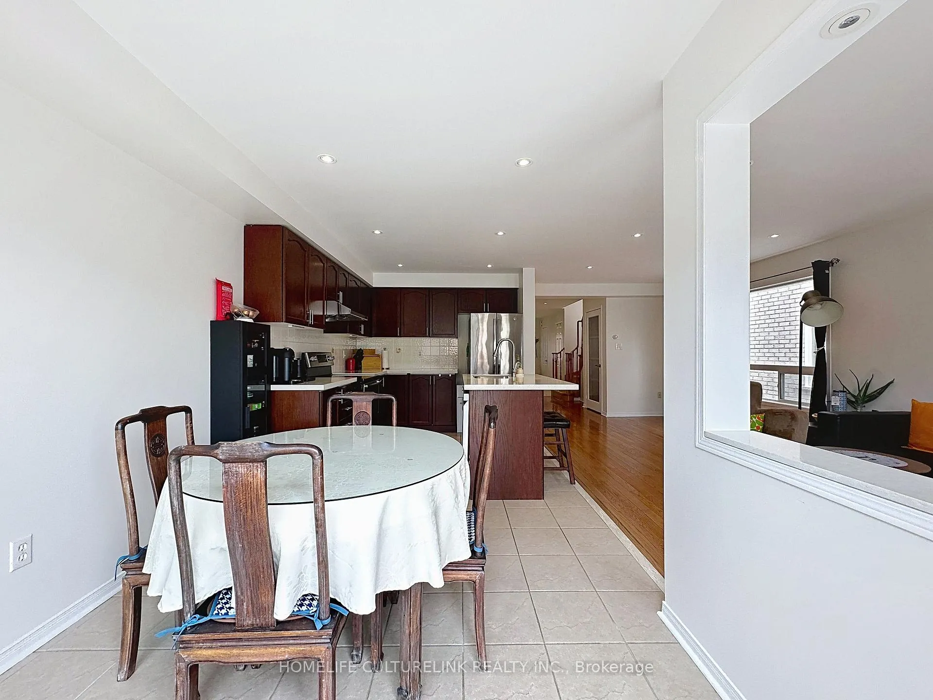Photo 17 of 20 Anita Drive W, Markham, Village Green-South Unionville — HOMEH