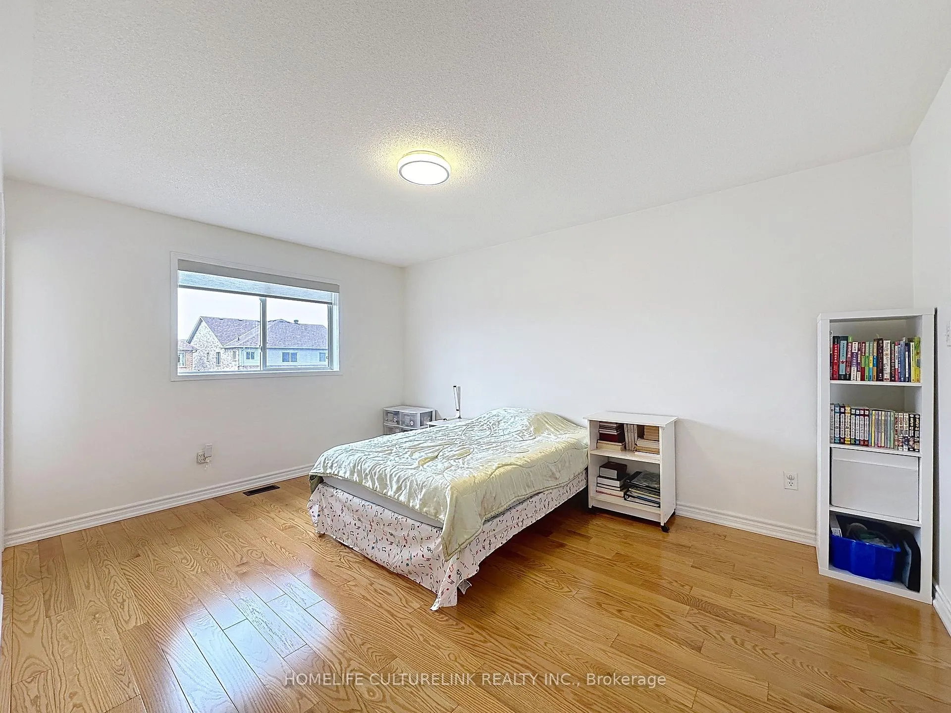 Photo 26 of 20 Anita Drive W, Markham, Village Green-South Unionville — HOMEH