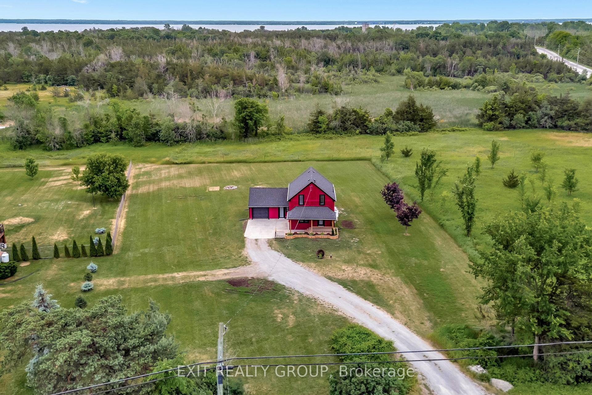 Photo 2 of 4720 Old Hwy 2, Belleville, Thurlow Ward — HOMEH