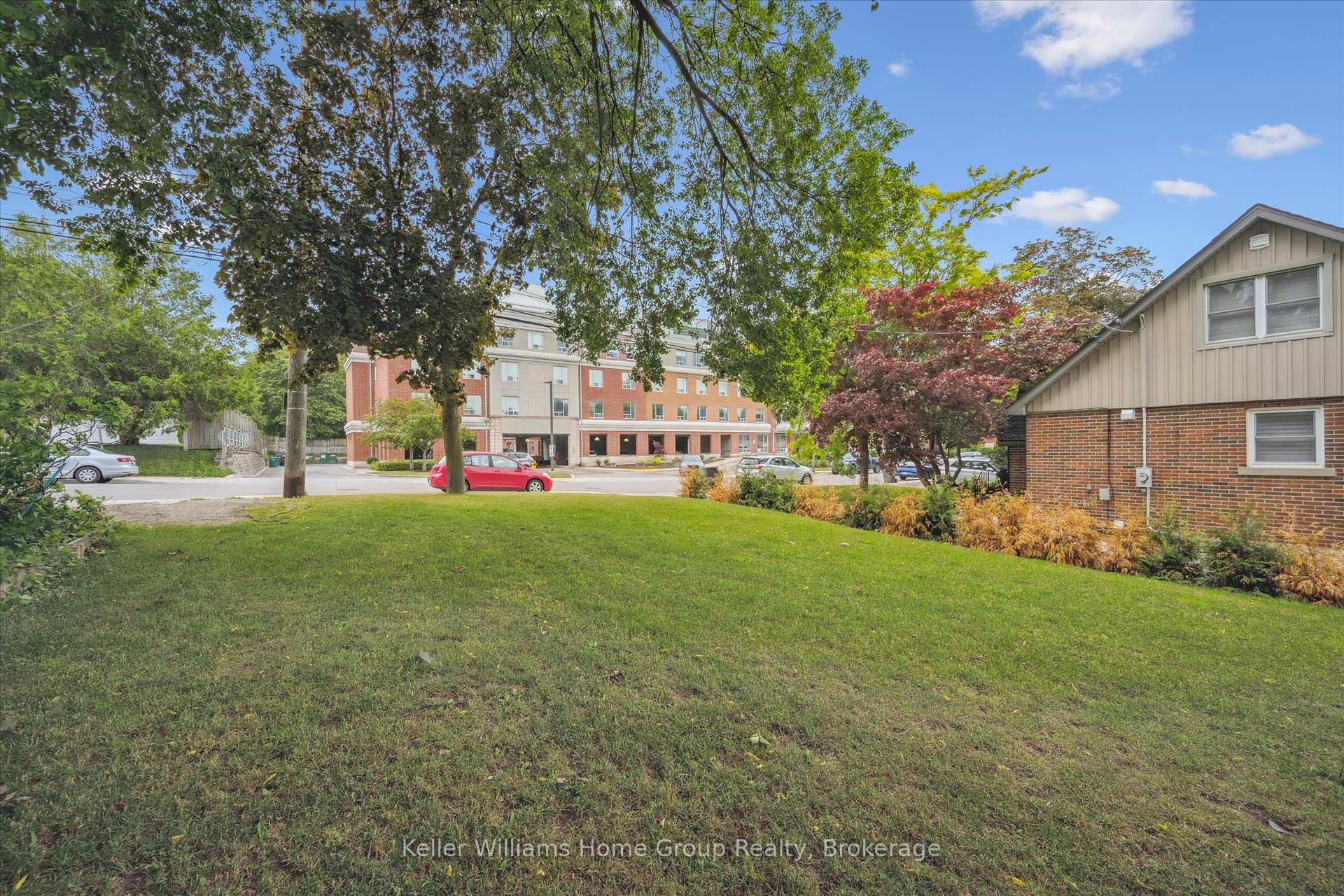 Photo 31 of 151 Metcalfe Street, Guelph, General Hospital — HOMEH