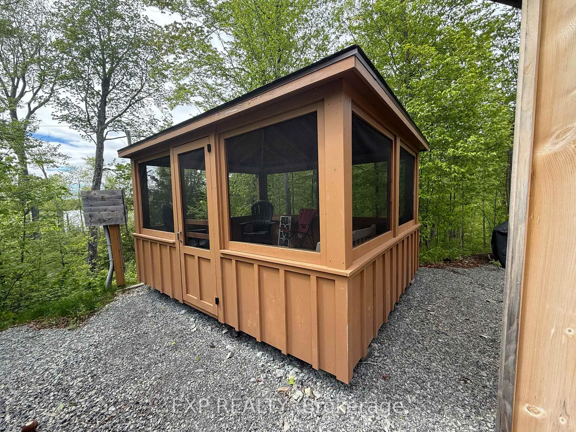 Photo 10 of 1077 Polar Bear Lane, Frontenac, Frontenac Centre — HOMEH