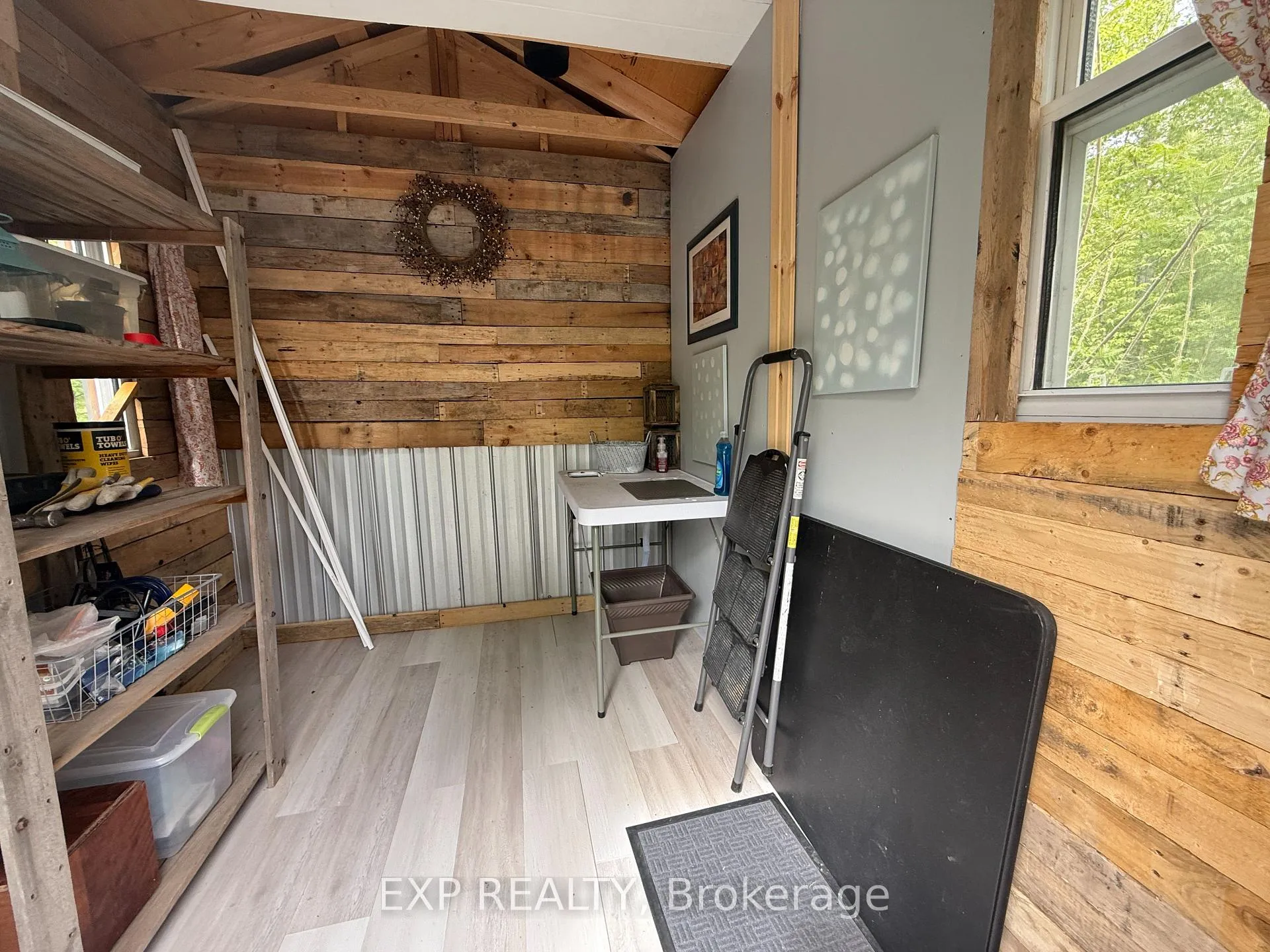 Photo 12 of 1077 Polar Bear Lane, Frontenac, Frontenac Centre — HOMEH
