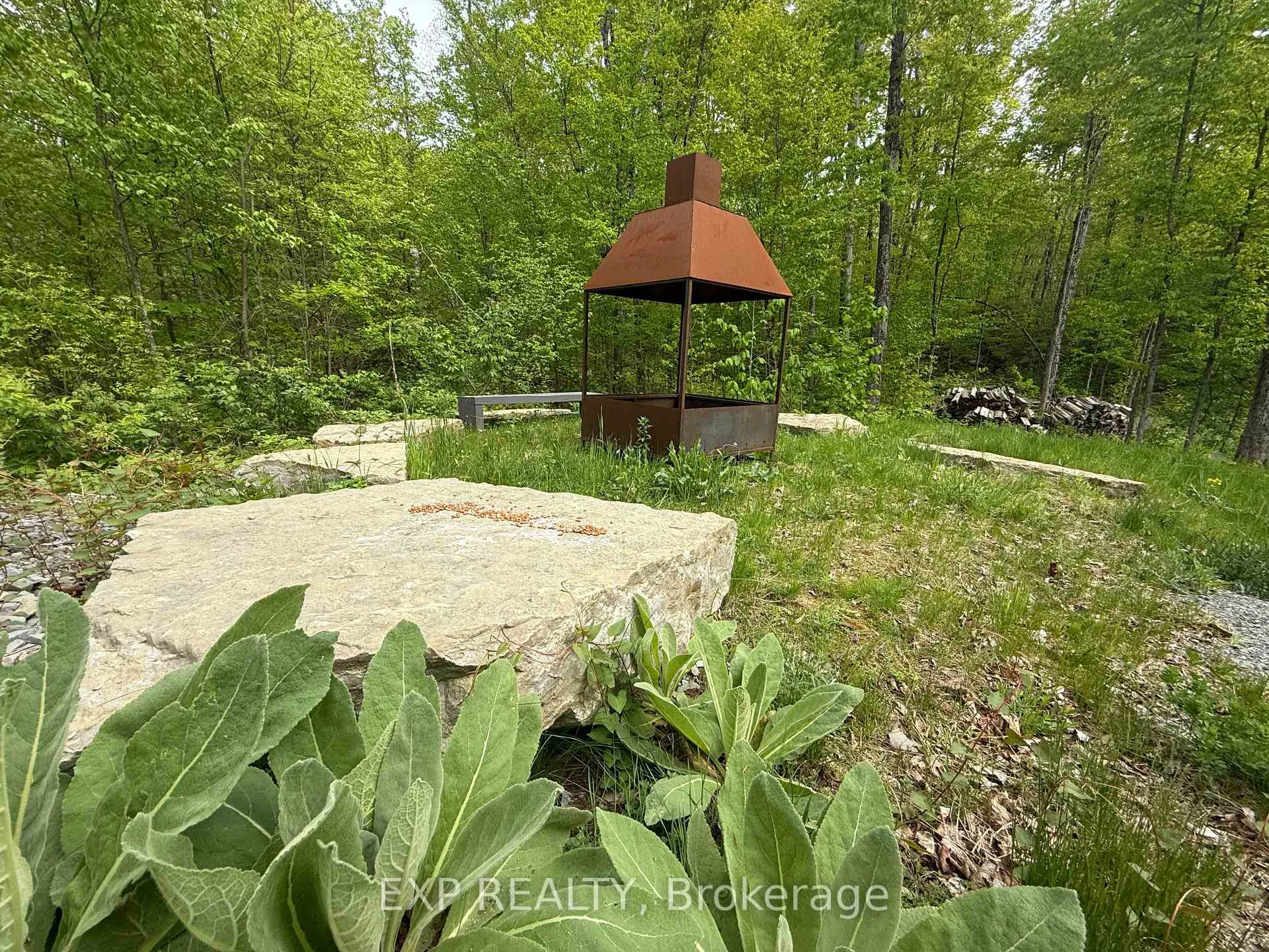 Photo 16 of 1077 Polar Bear Lane, Frontenac, Frontenac Centre — HOMEH