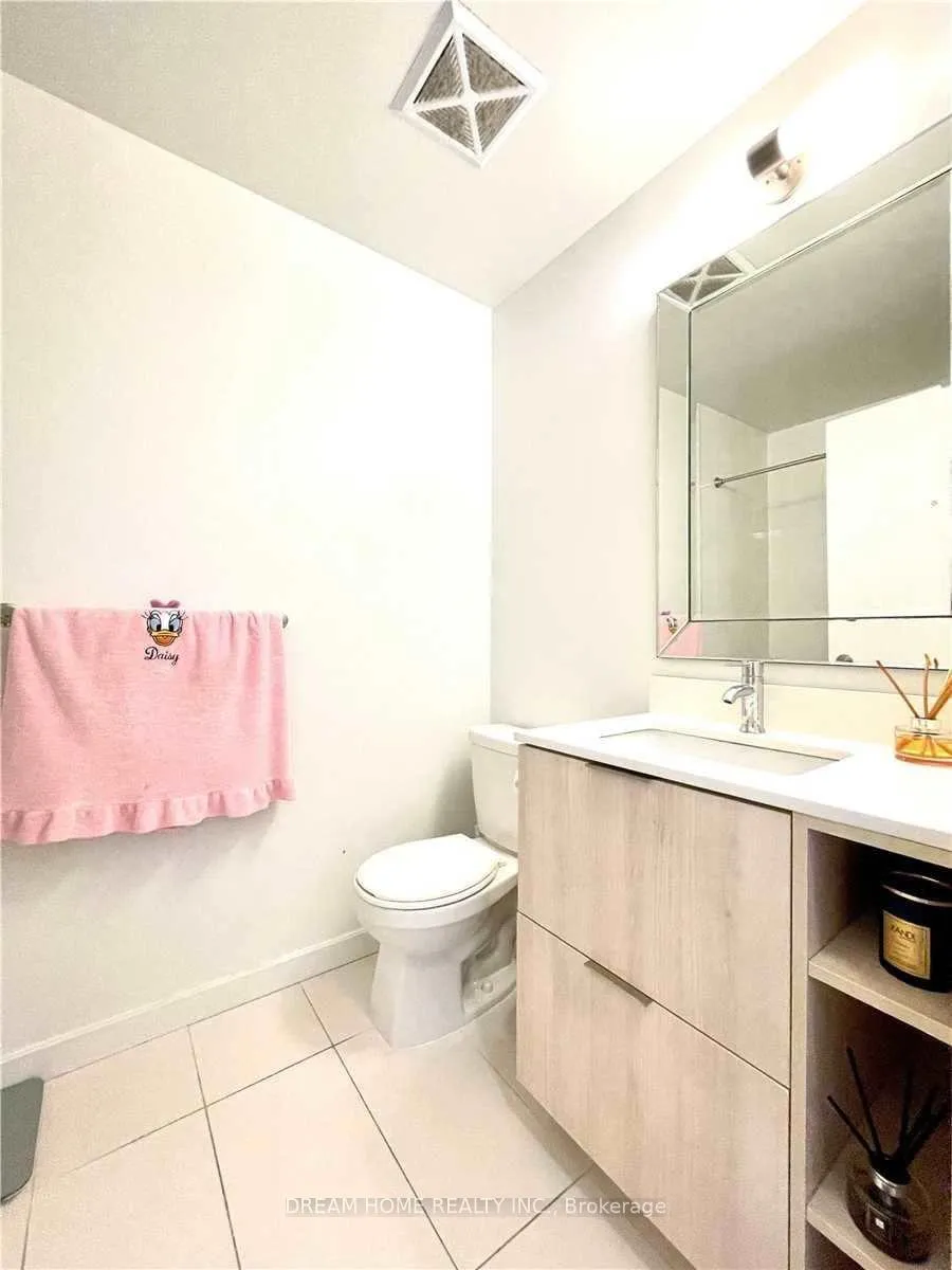 Photo 7 of Unit 904, 52 Forest Manor Road, North York, Henry Farm — HOMEH