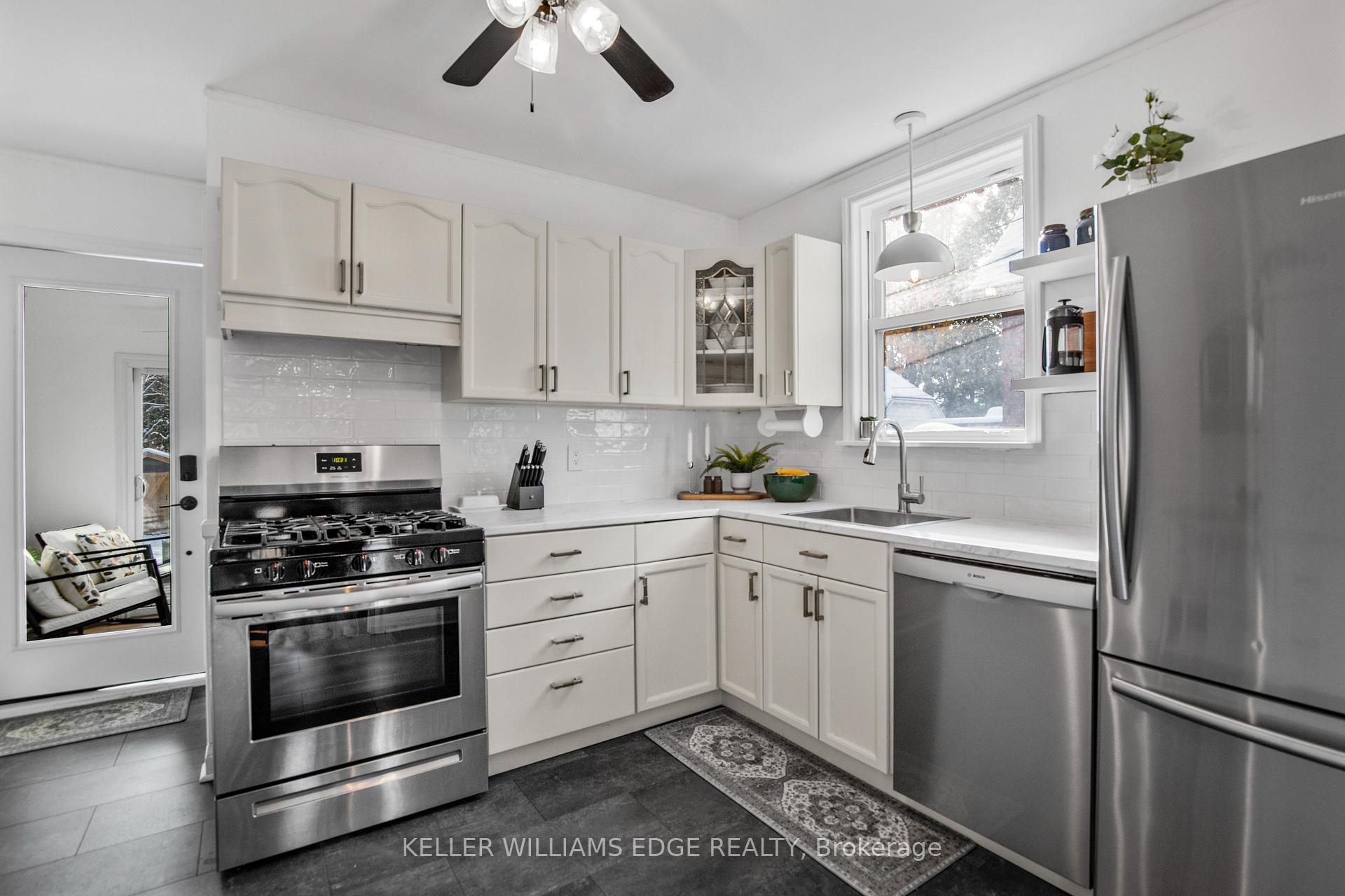 Photo 6 of 45 Barons Avenue S, Hamilton, Bartonville — HOMEH