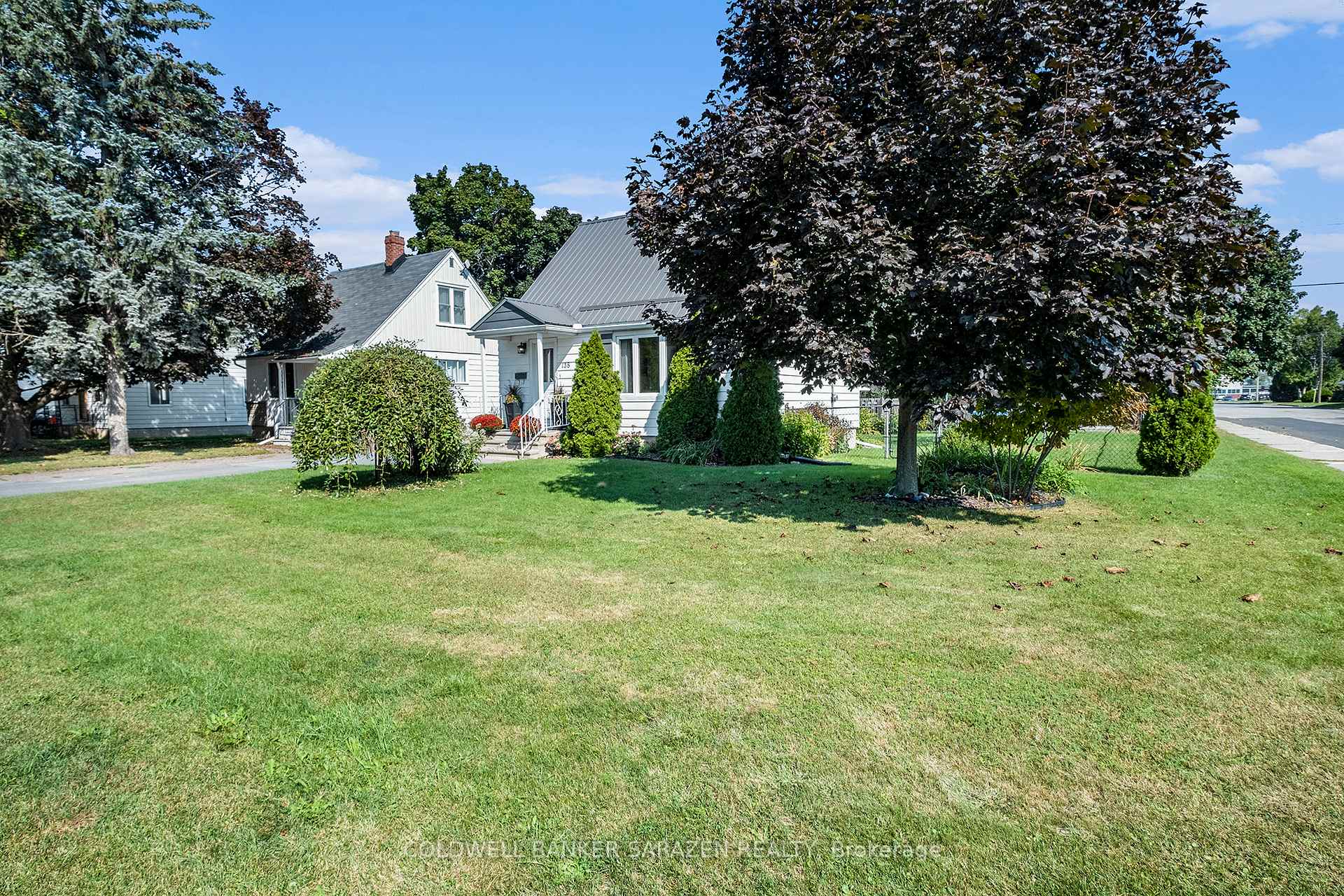 Photo 3 of 138 Second Avenue N, Arnprior — HOMEH