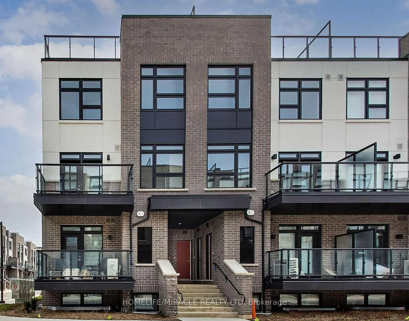 Front of Unit #104, 1593 Rose Way