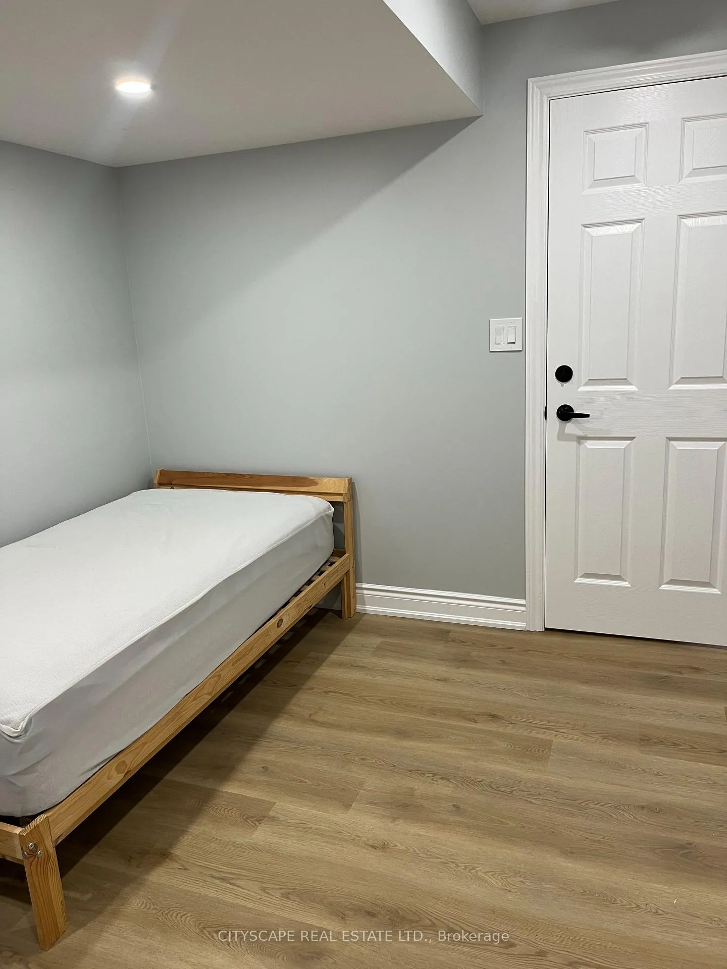 Photo 8 of 1232 Ferguson Drive, Milton, Bowes — HOMEH