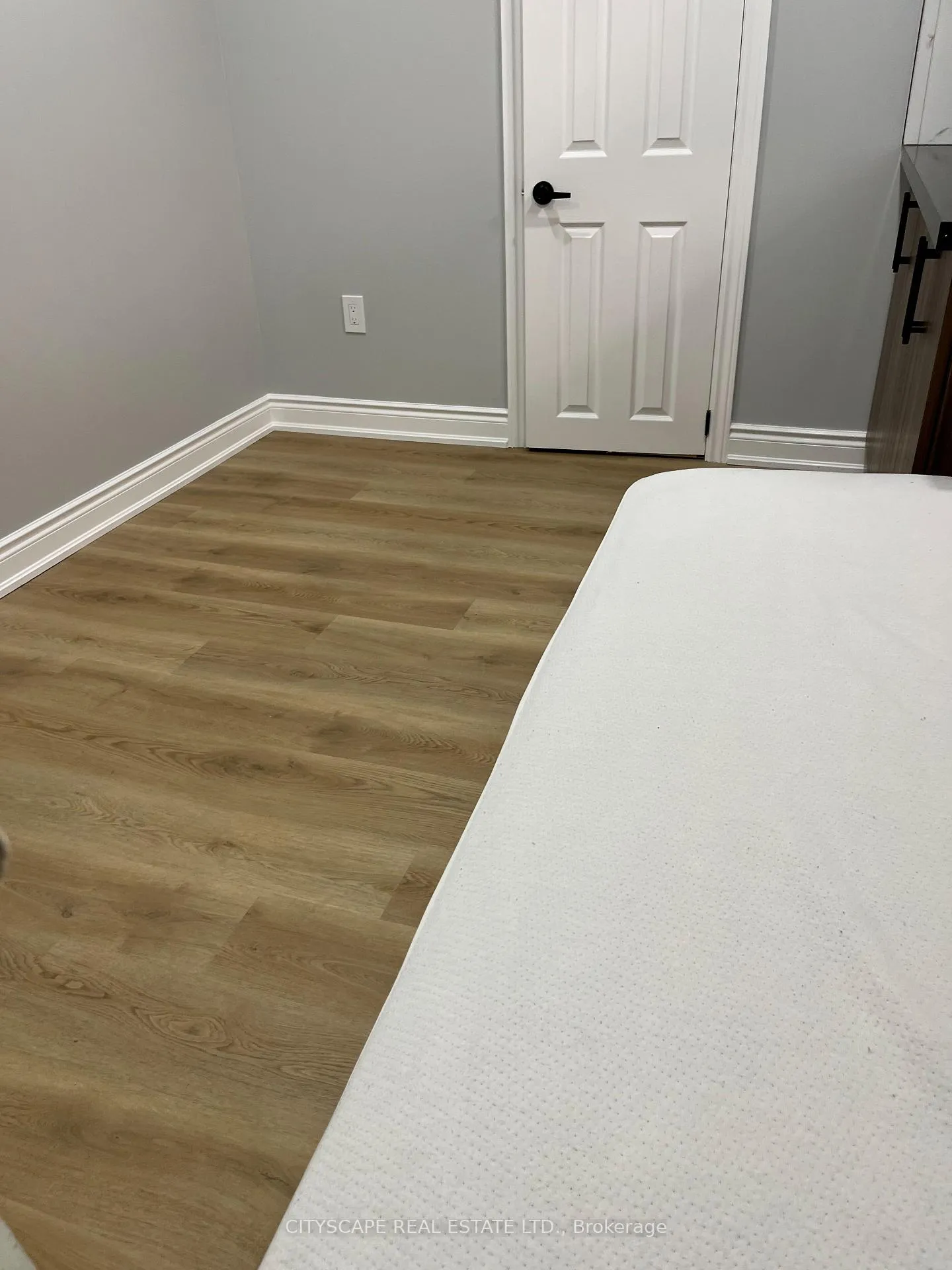 Photo 9 of 1232 Ferguson Drive, Milton, Bowes — HOMEH