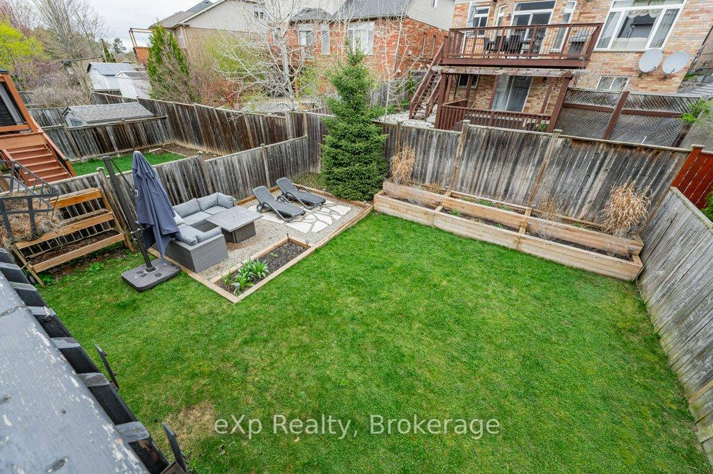 Photo 38 of 36 Ray Crescent, Guelph, Pineridge/Westminster Woods — HOMEH