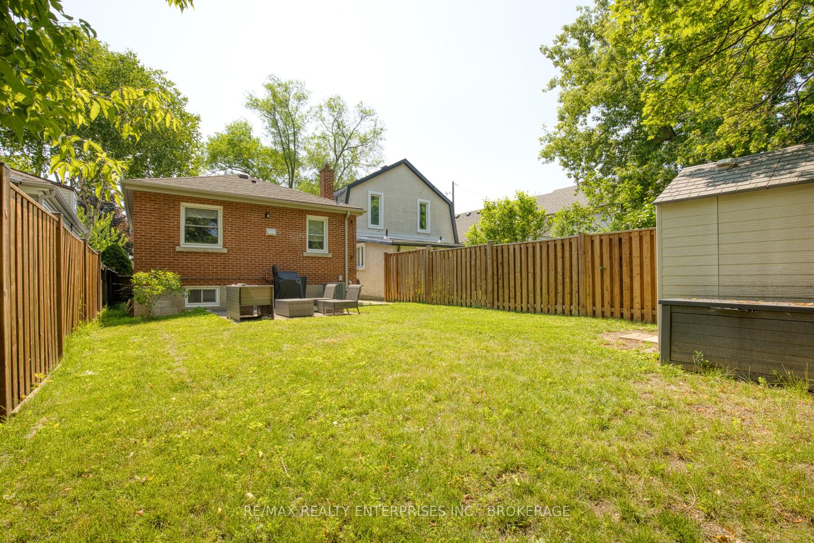 Photo 23 of 35 Hawthorne Avenue, Hamilton, Kirkendall — HOMEH