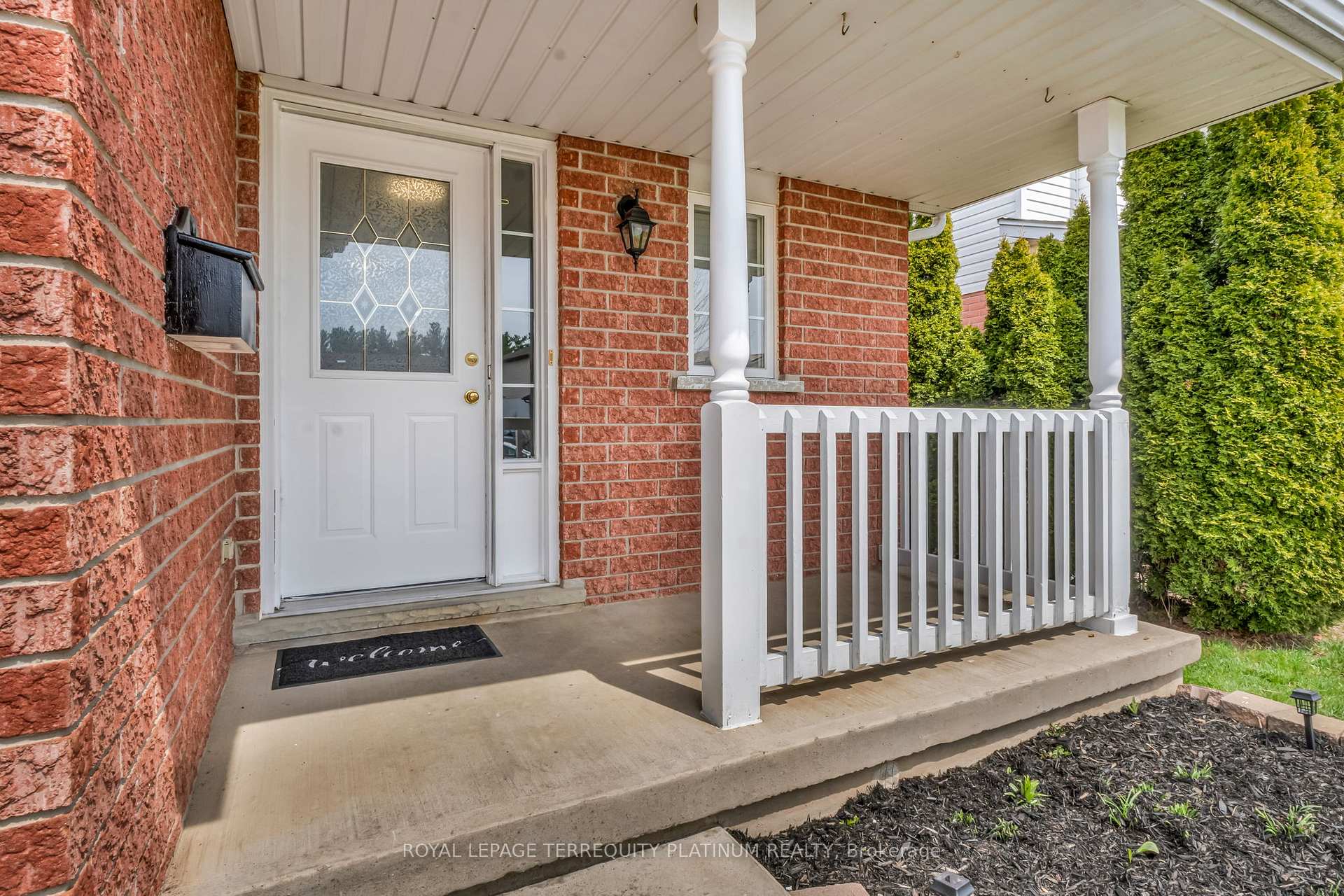 Photo 24 of 46 Deerpath Drive, Guelph, Willow West/Sugarbush/West Acres — HOMEH