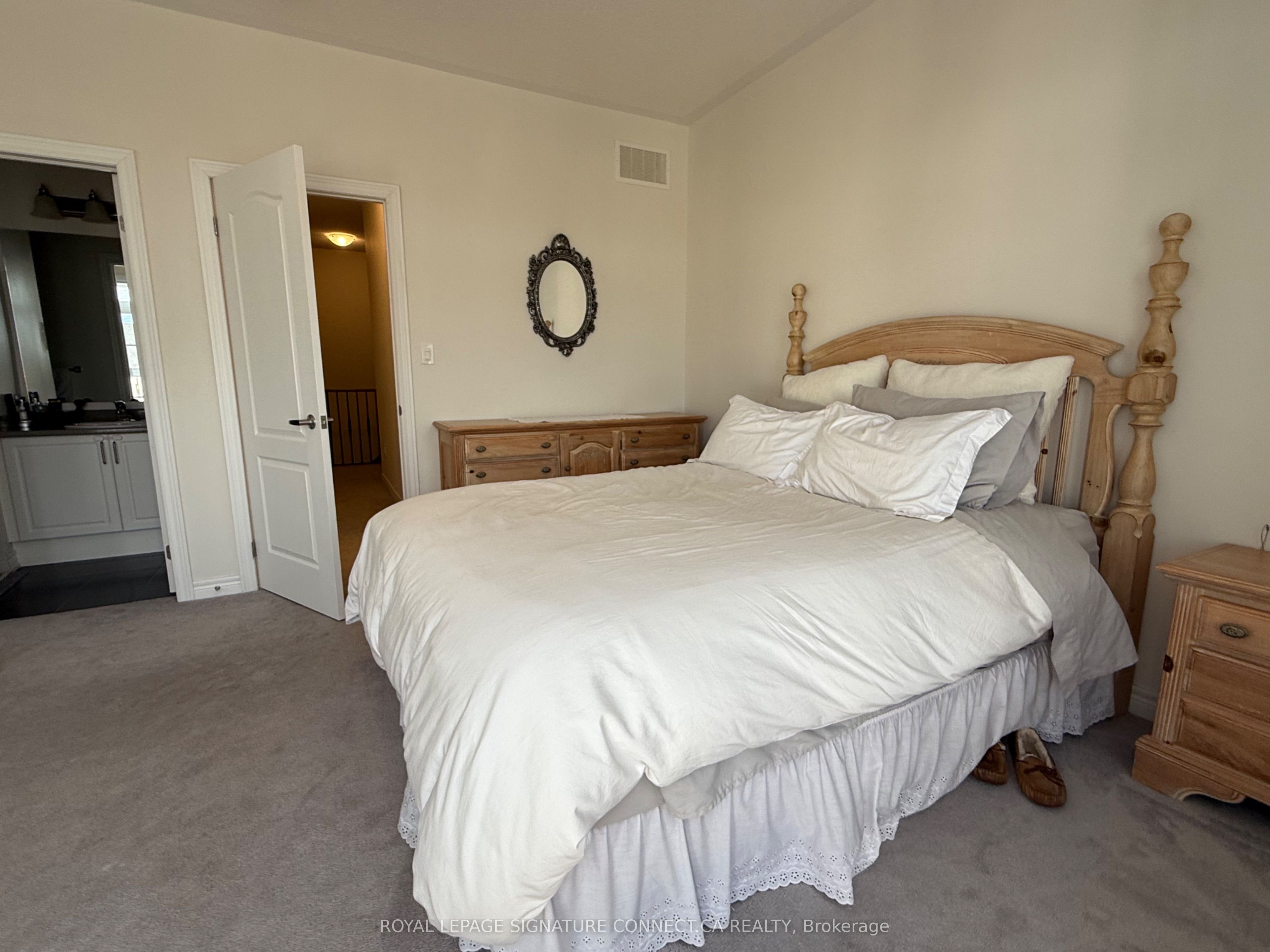 Photo 33 of Unit A, 27 Luzon Avenue, Markham, Box Grove — HOMEH