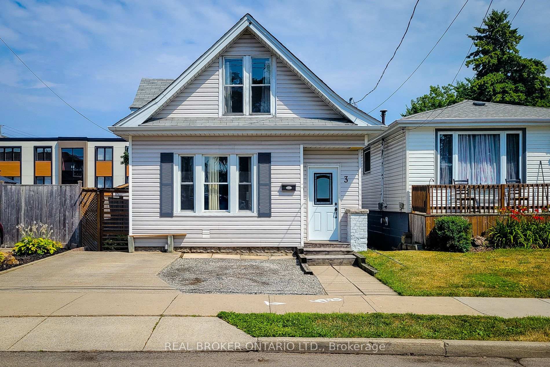 Photo 2 of 3 East 33rd Street, Hamilton, Raleigh — HOMEH