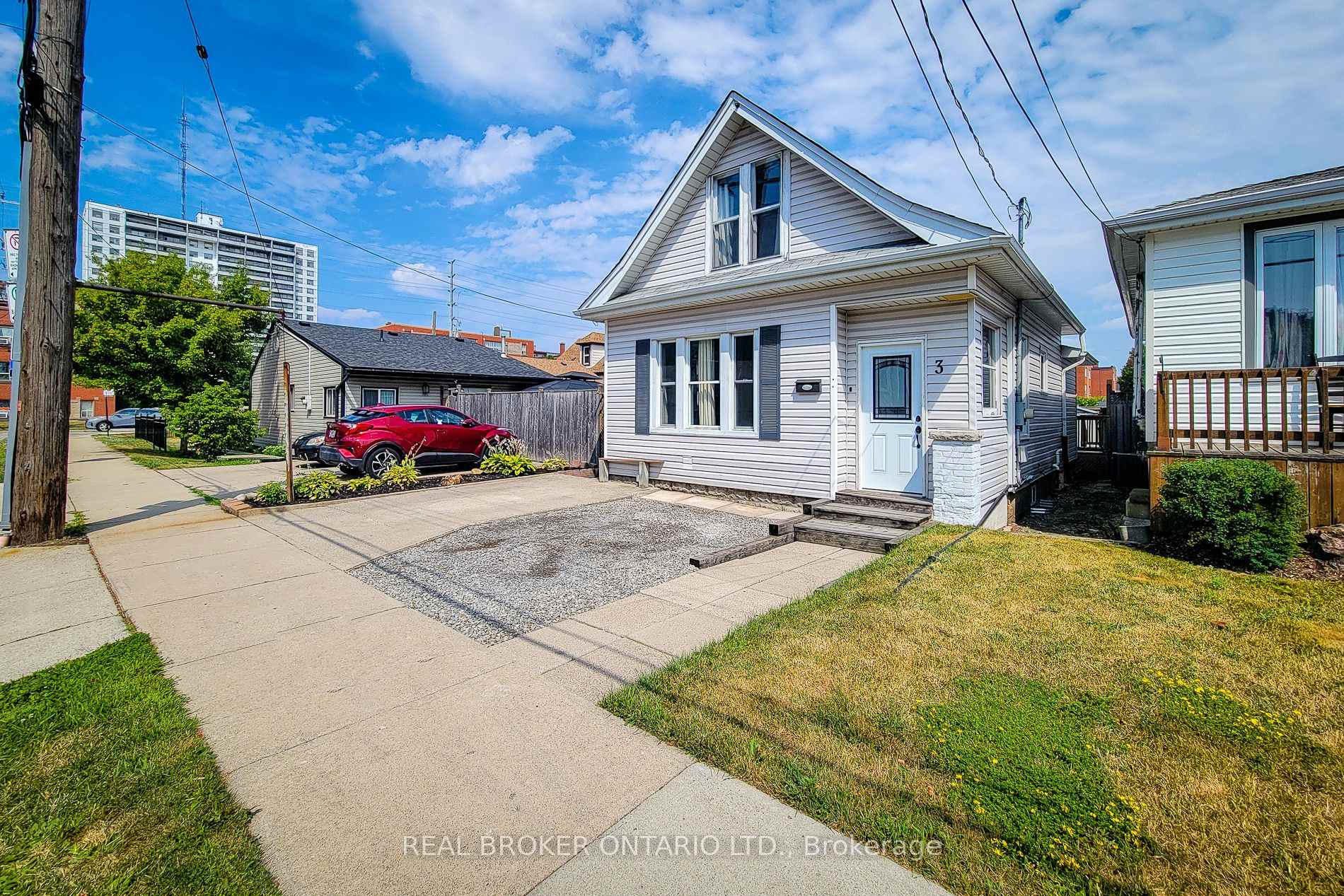 Photo 3 of 3 East 33rd Street, Hamilton, Raleigh — HOMEH