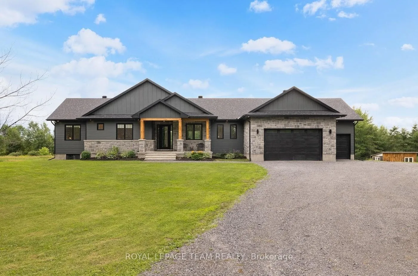 Front of 3783 Woodkilton Road