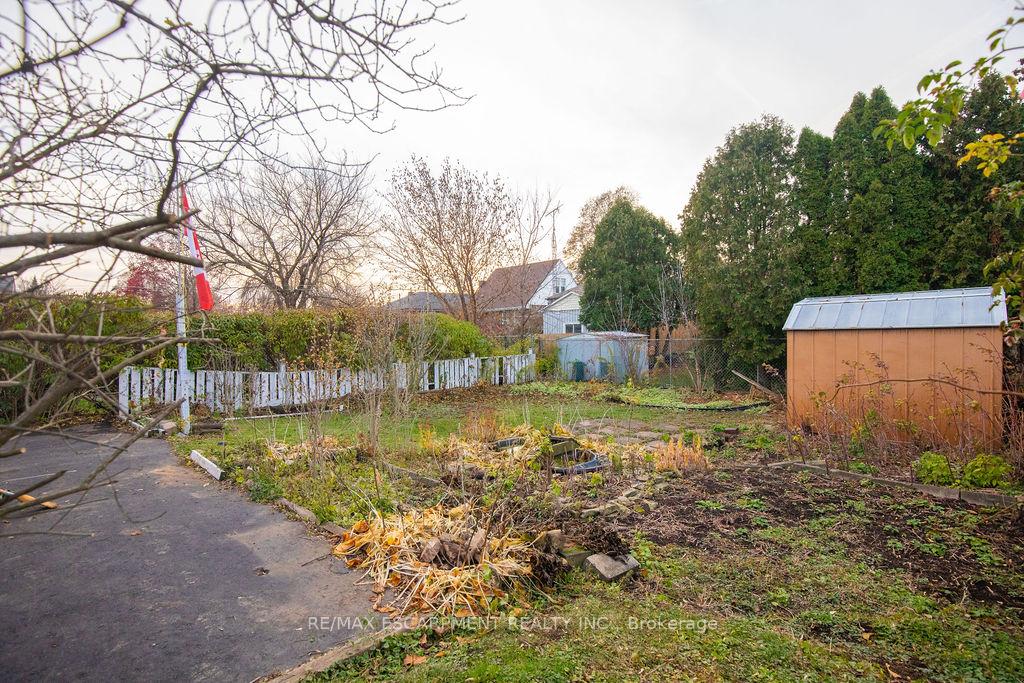 Photo 10 of 156 East 36th Street, Hamilton, Raleigh — HOMEH