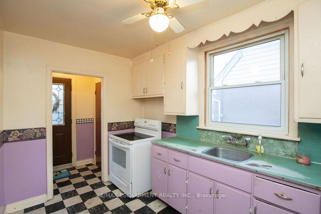 Photo 16 of 156 East 36th Street, Hamilton, Raleigh — HOMEH