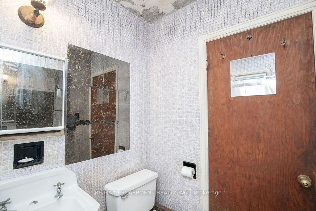 Photo 33 of 156 East 36th Street, Hamilton, Raleigh — HOMEH