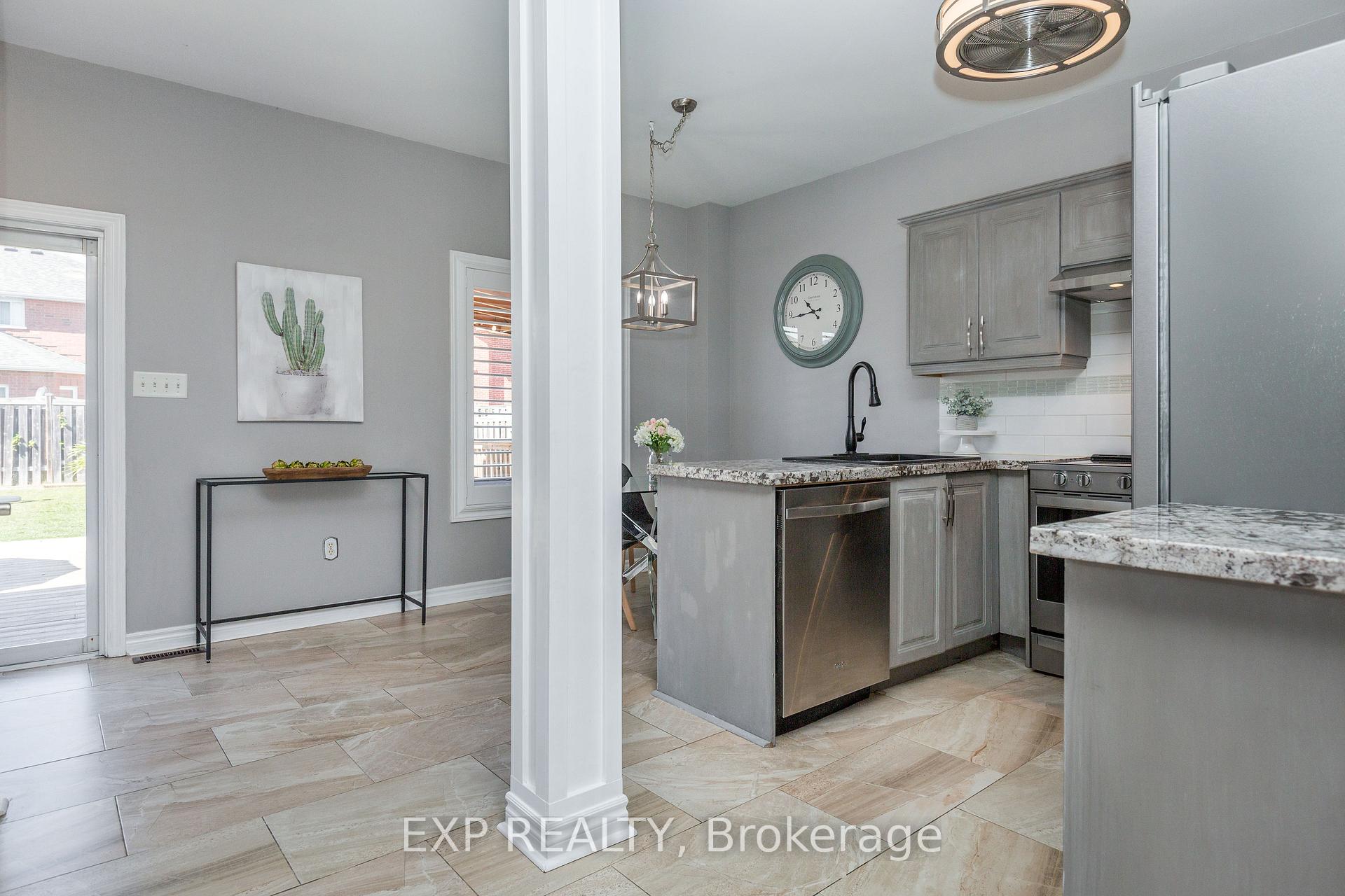 Photo 6 of 314 Country Lane, Barrie, Painswick South — HOMEH