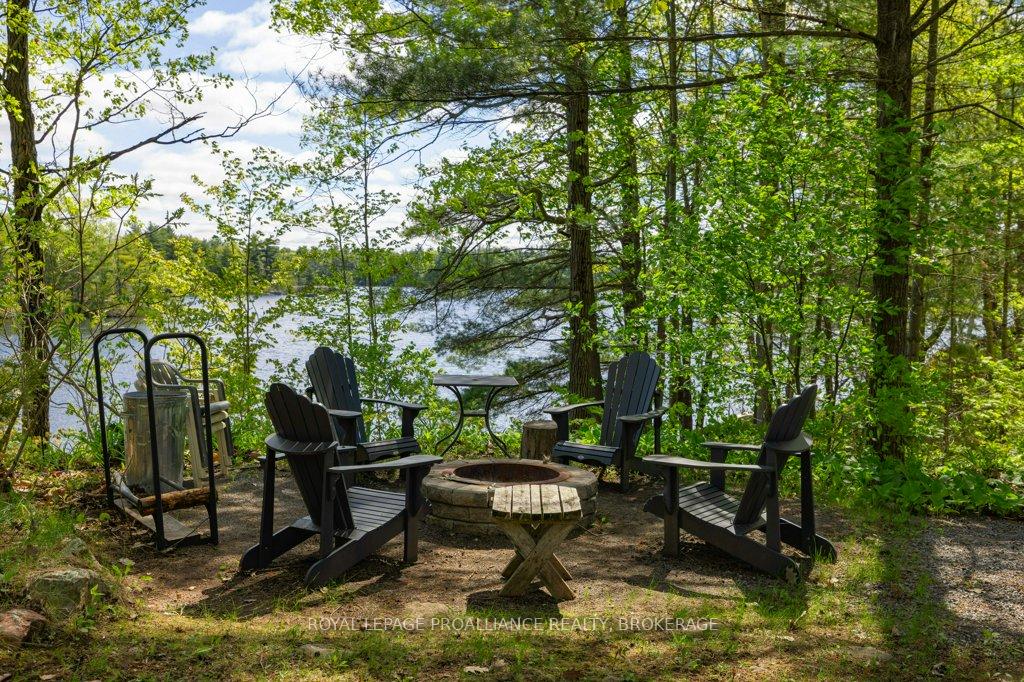 Photo 29 of 1535 Dwyer Lane, Frontenac, Frontenac Centre — HOMEH