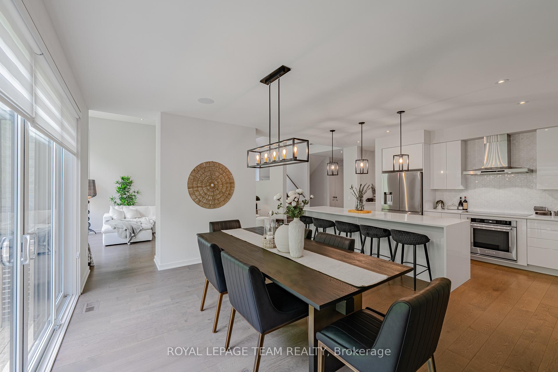 Photo 18 of 935 Atrium Ridge, Ottawa, Riverside South/Gloucester Glen — HOMEH