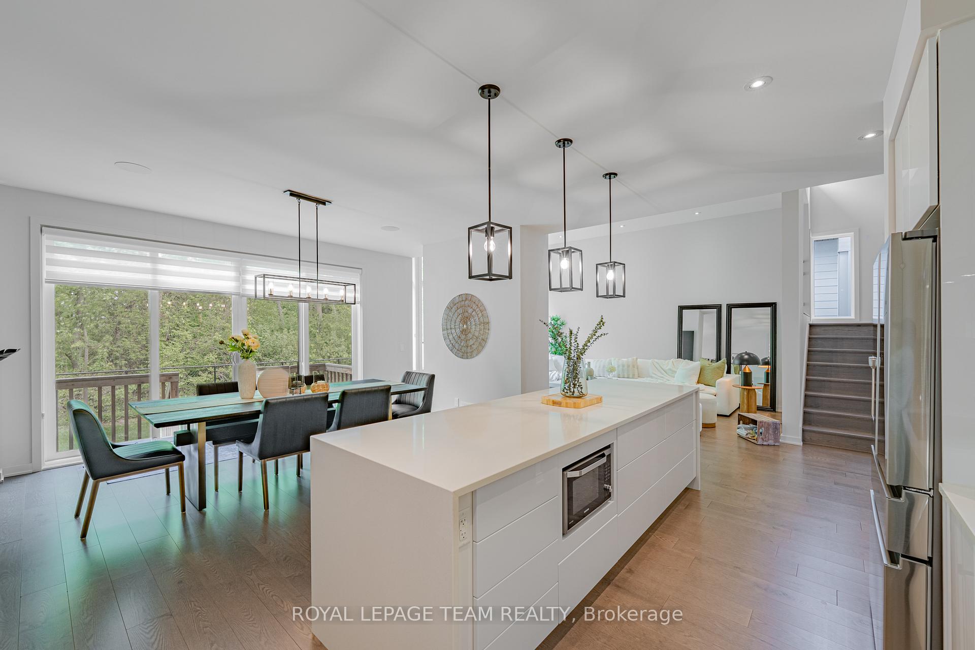 Photo 20 of 935 Atrium Ridge, Ottawa, Riverside South/Gloucester Glen — HOMEH