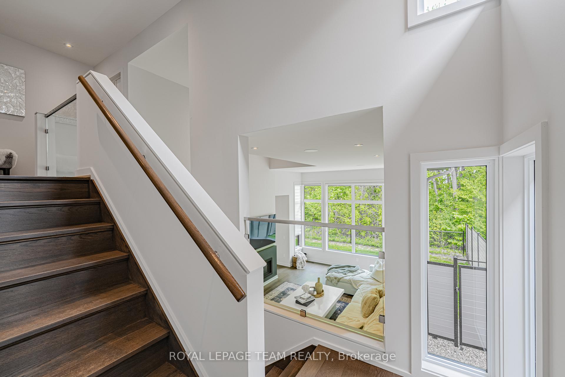 Photo 32 of 935 Atrium Ridge, Ottawa, Riverside South/Gloucester Glen — HOMEH