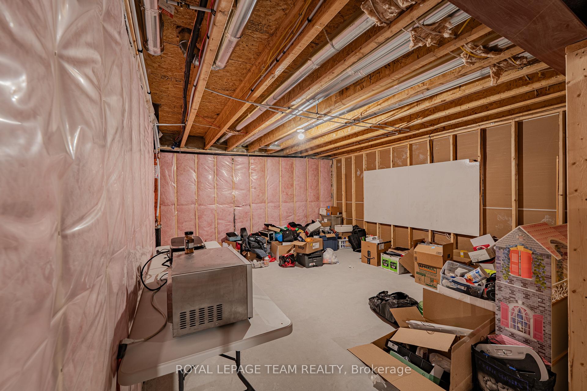 Photo 47 of 935 Atrium Ridge, Ottawa, Riverside South/Gloucester Glen — HOMEH