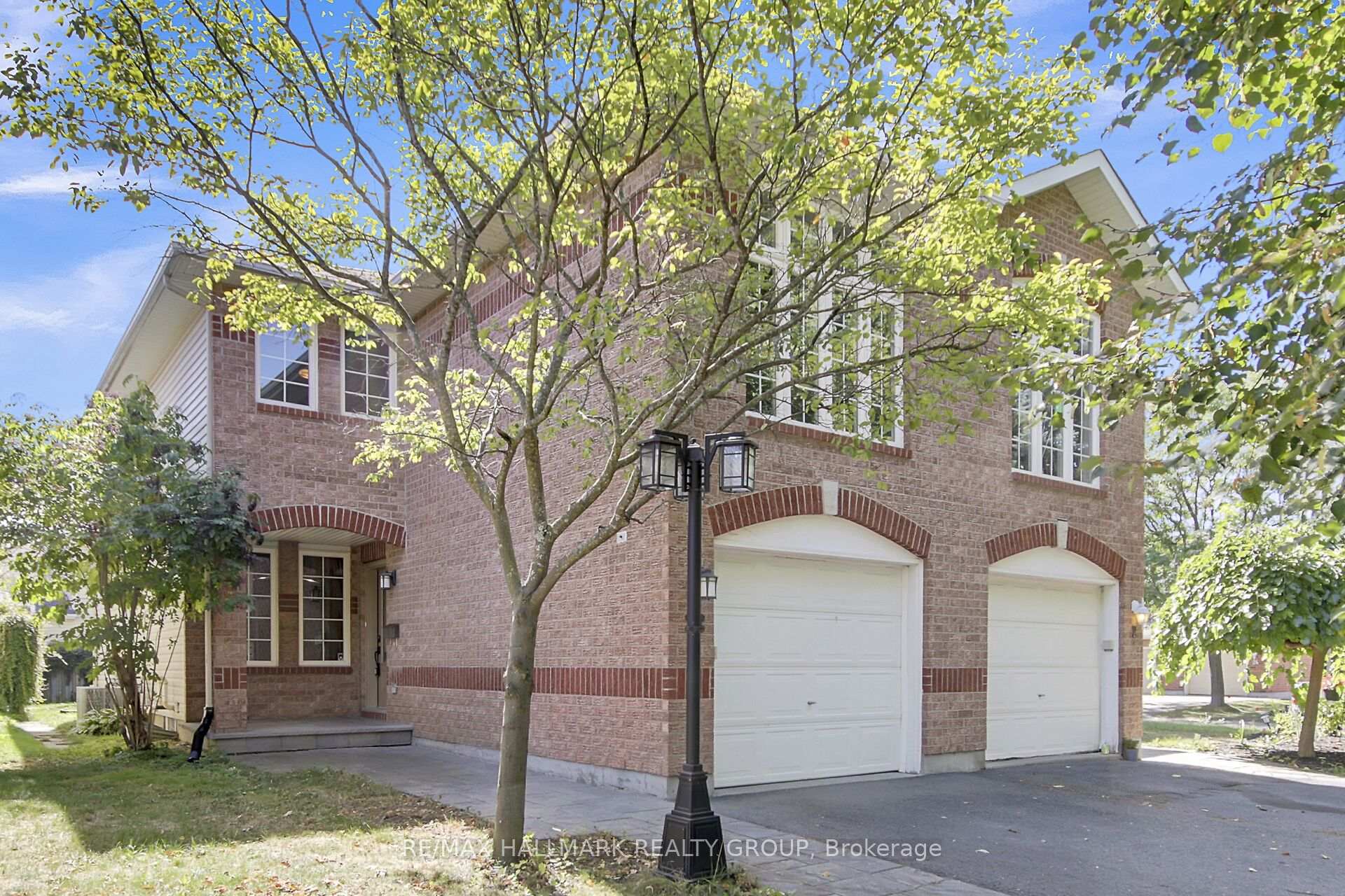 Photo 1 of 4 Saffron Court, Ottawa, Barrhaven - Longfields — HOMEH