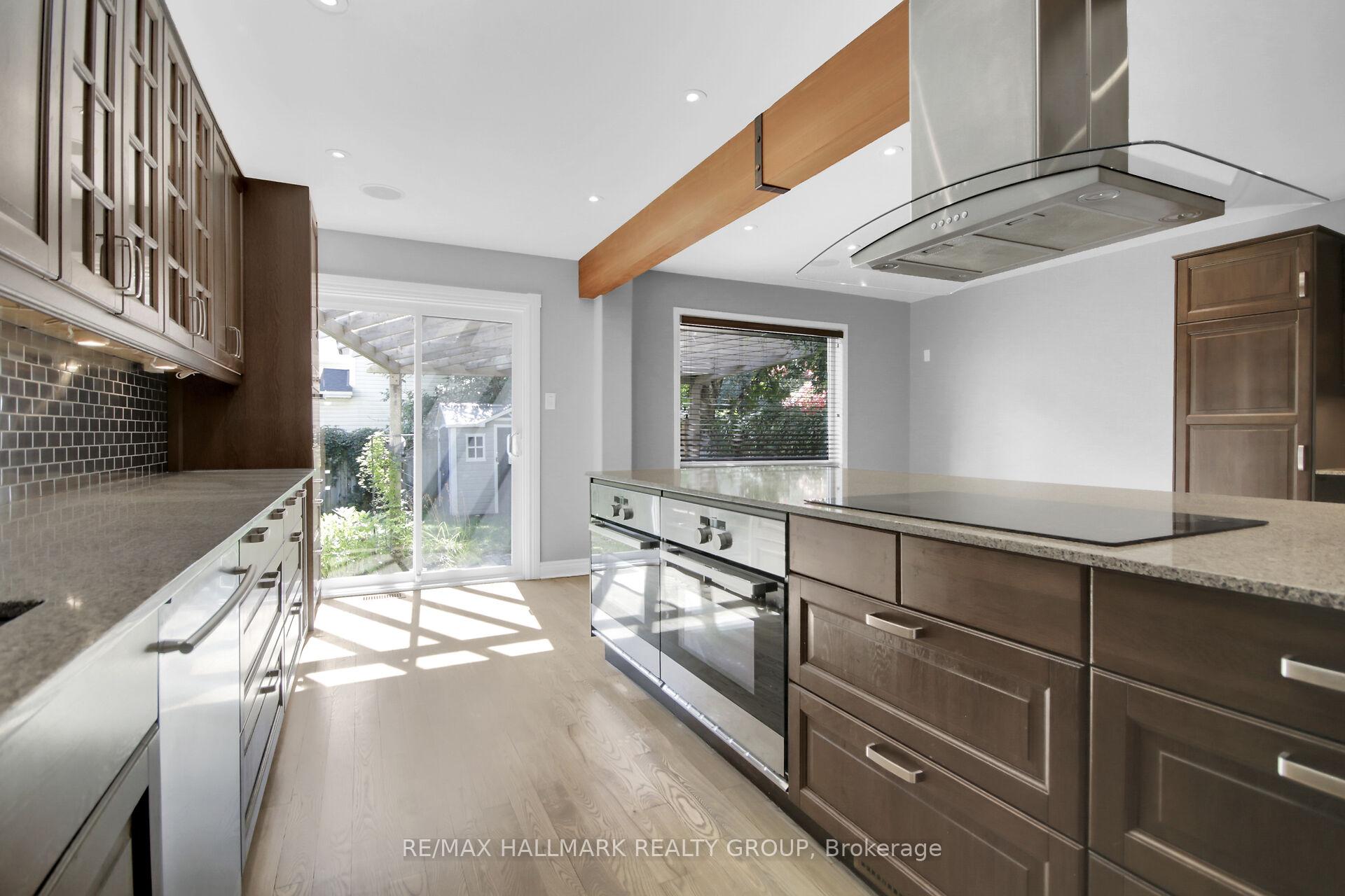 Photo 7 of 4 Saffron Court, Ottawa, Barrhaven - Longfields — HOMEH