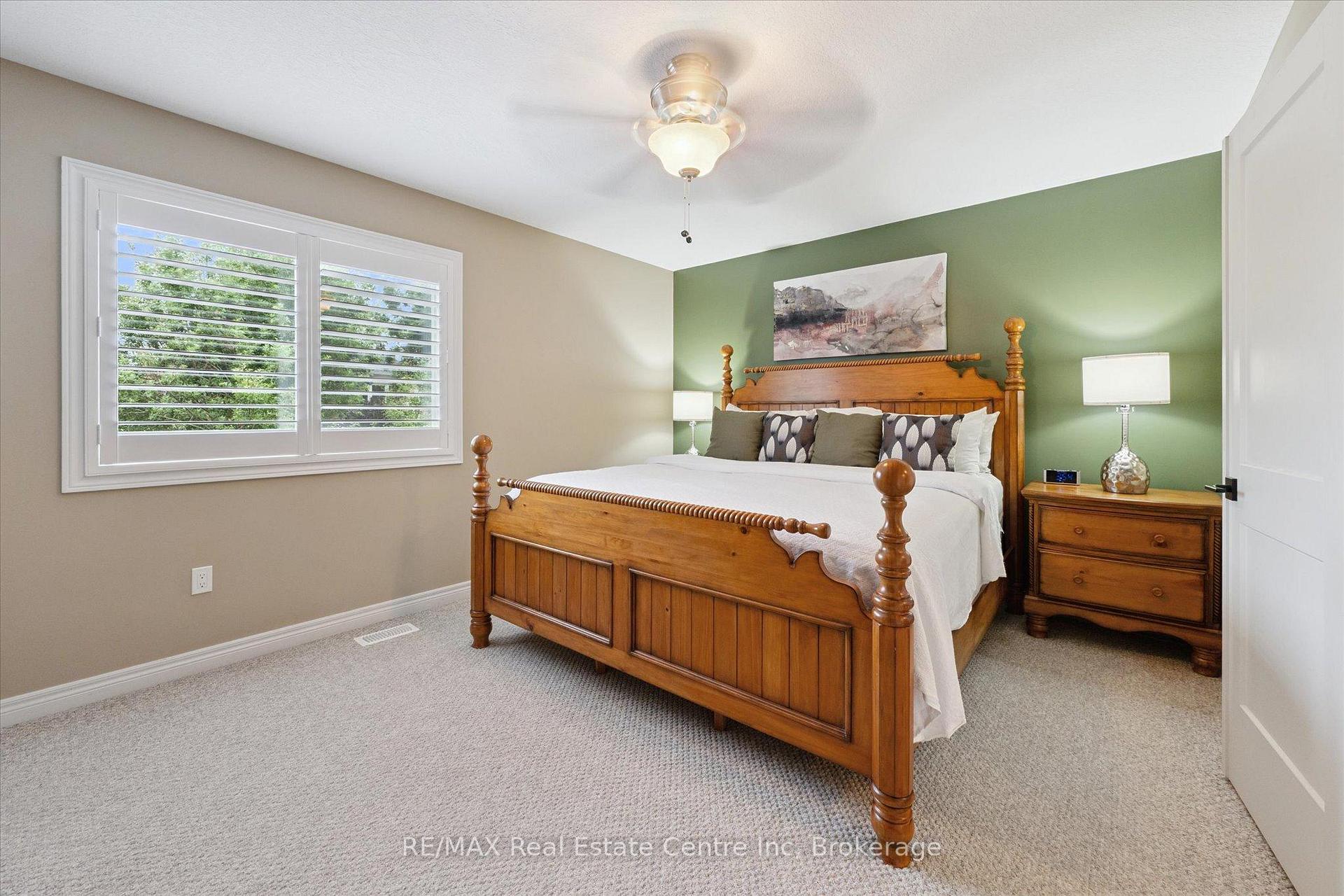 Photo 16 of 232 Farley Drive, Guelph, Pineridge/Westminster Woods — HOMEH