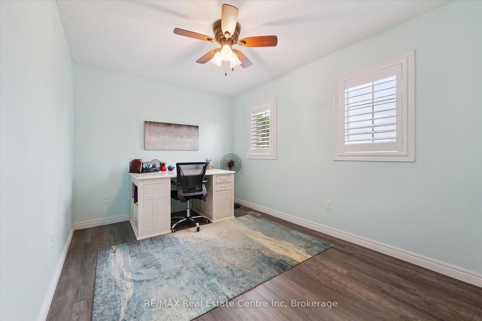 Photo 19 of 232 Farley Drive, Guelph, Pineridge/Westminster Woods — HOMEH