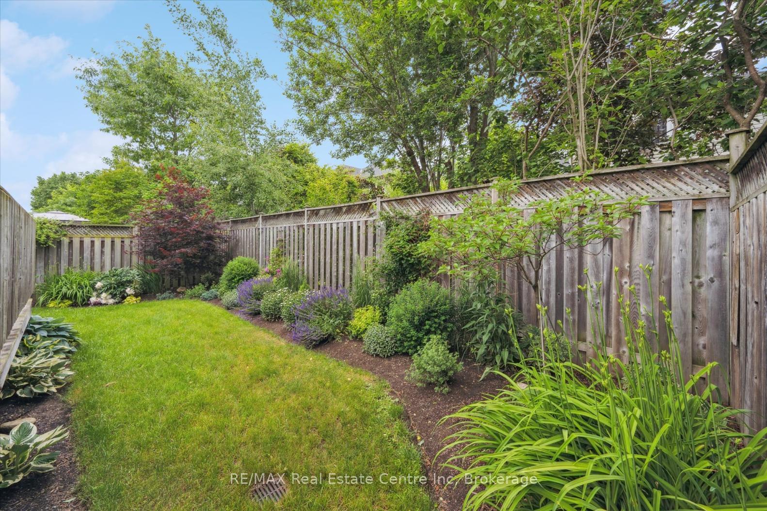 Photo 29 of 232 Farley Drive, Guelph, Pineridge/Westminster Woods — HOMEH