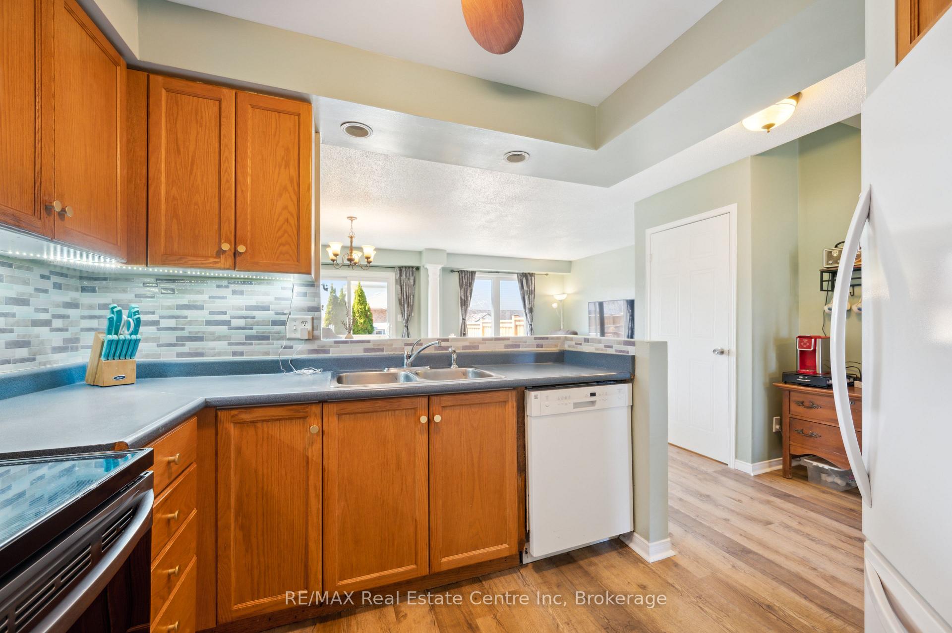 Photo 13 of 146 Lee Street, Guelph, Grange Road — HOMEH