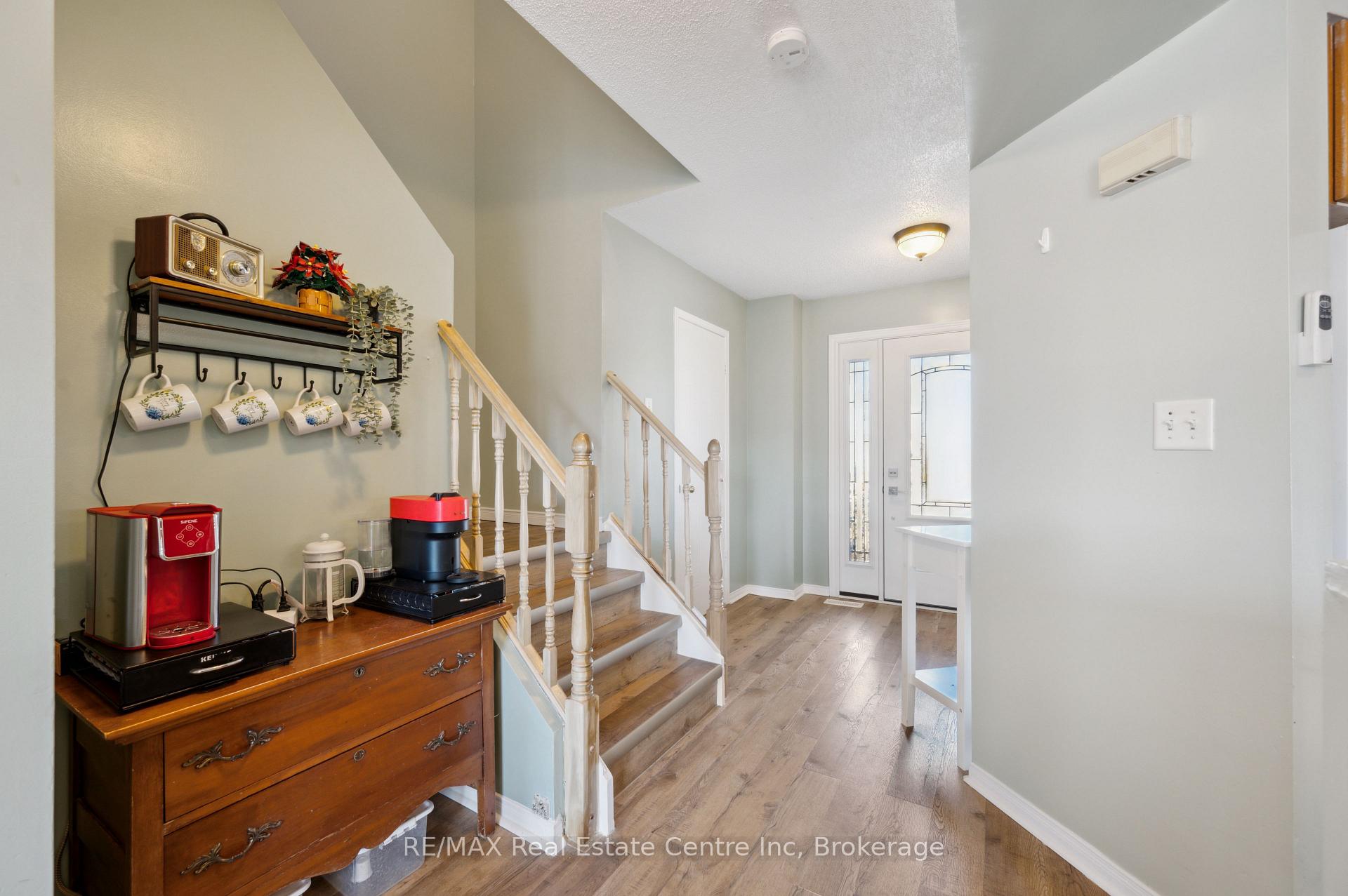 Photo 16 of 146 Lee Street, Guelph, Grange Road — HOMEH