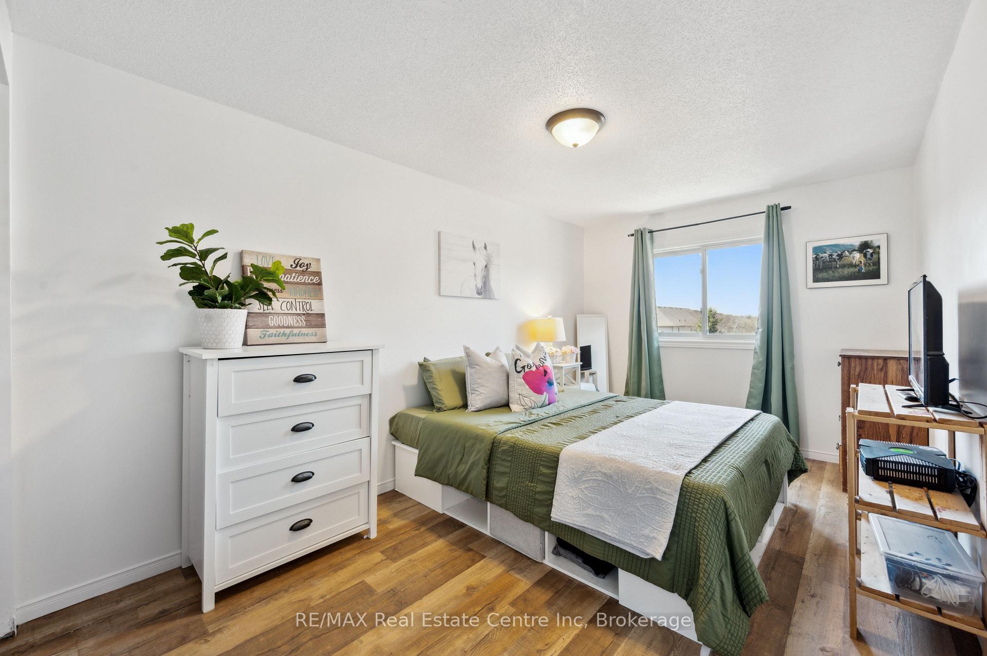 Photo 19 of 146 Lee Street, Guelph, Grange Road — HOMEH