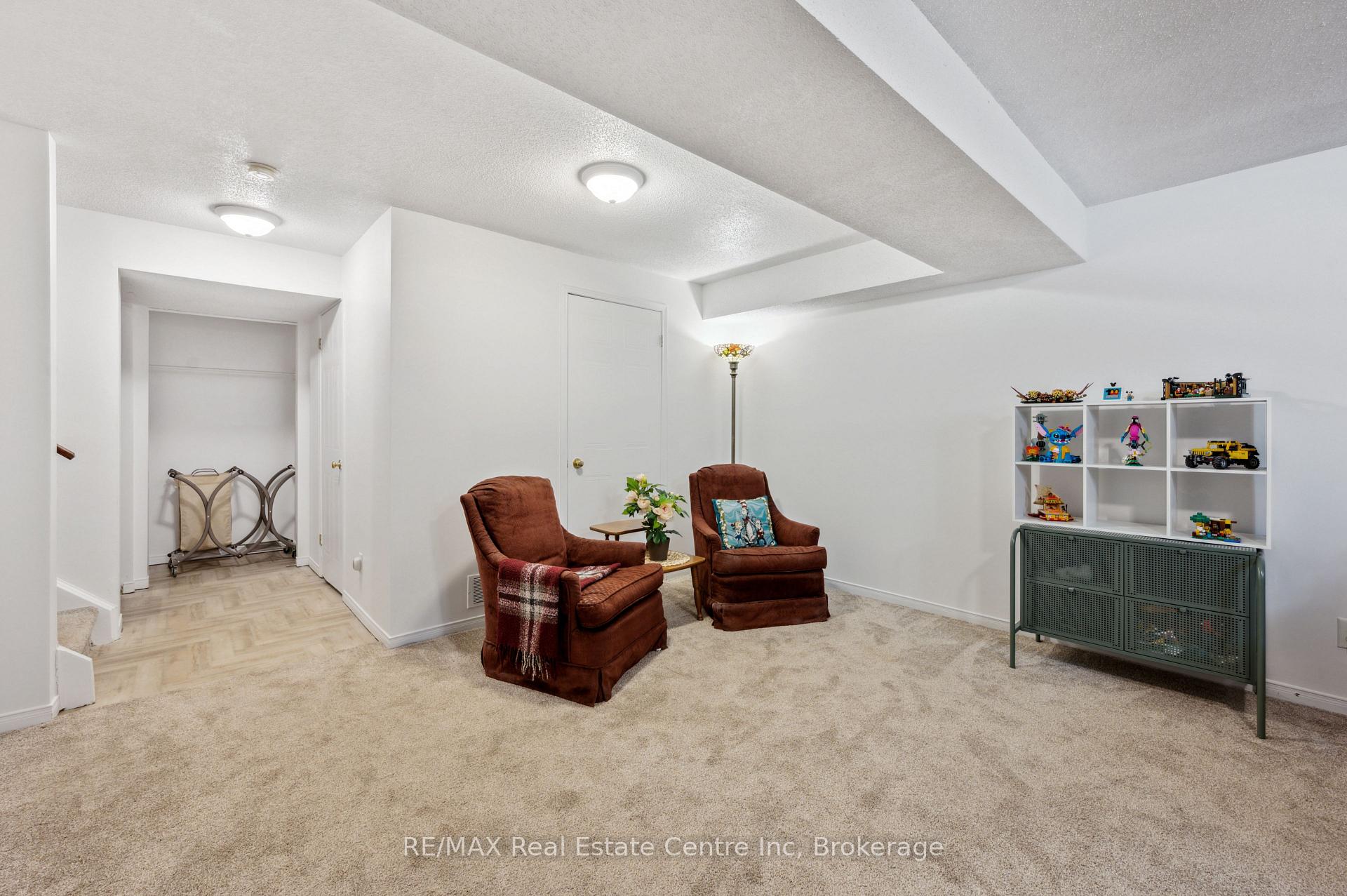 Photo 29 of 146 Lee Street, Guelph, Grange Road — HOMEH