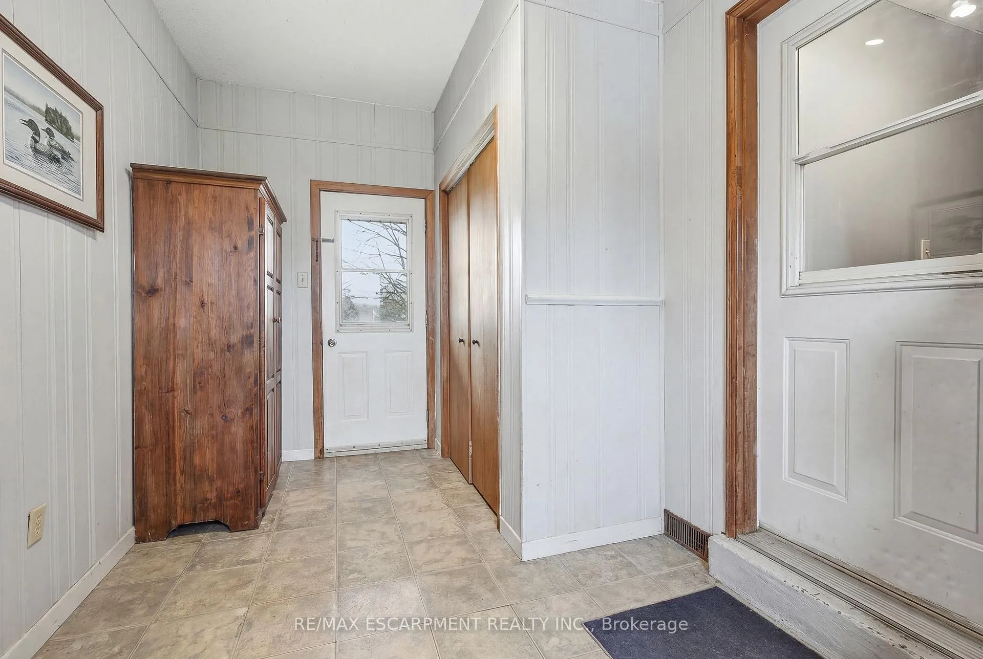 Photo 15 of 1767 Centre Road, Hamilton, Rural Flamborough — HOMEH