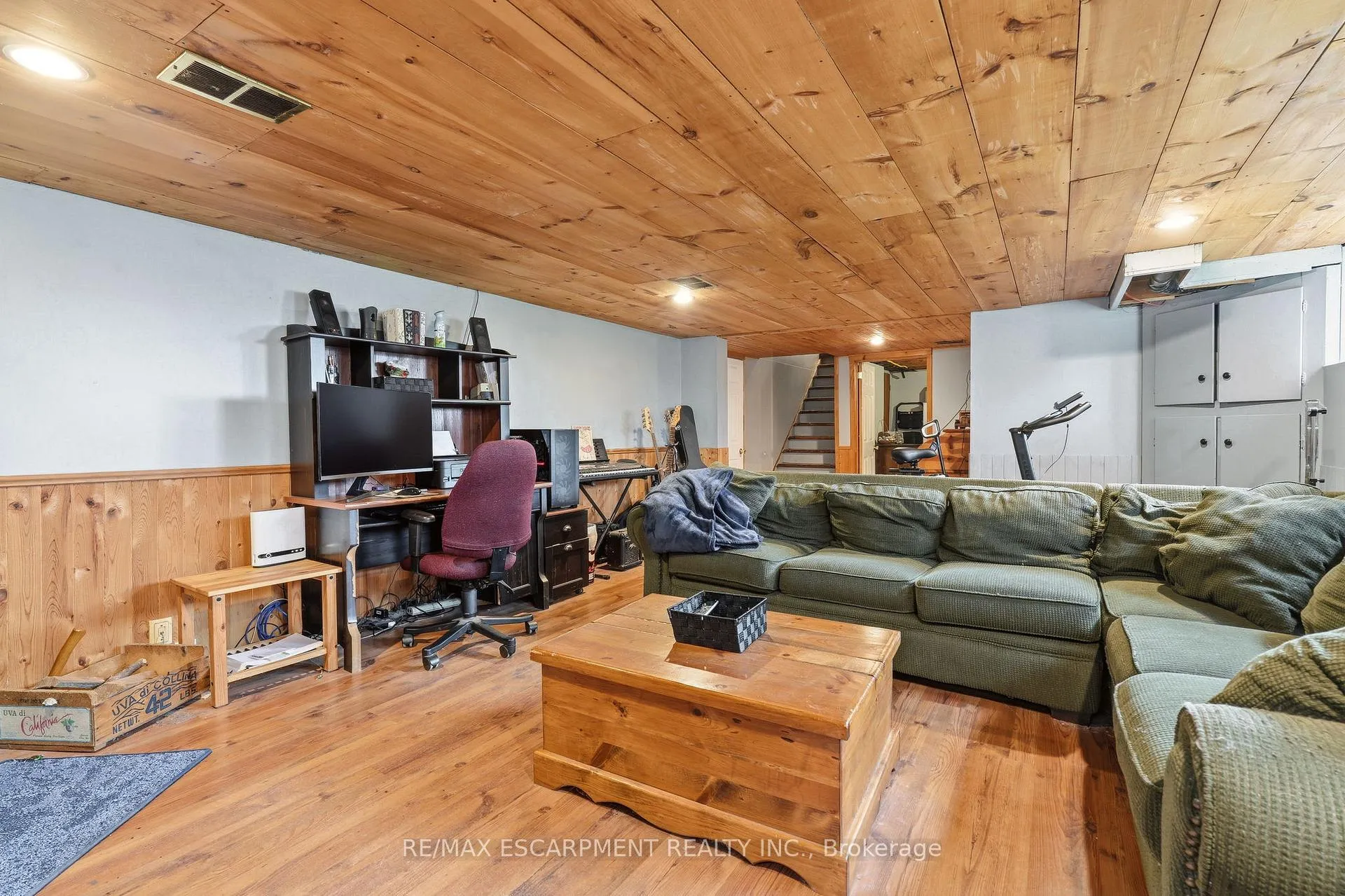 Photo 24 of 1767 Centre Road, Hamilton, Rural Flamborough — HOMEH
